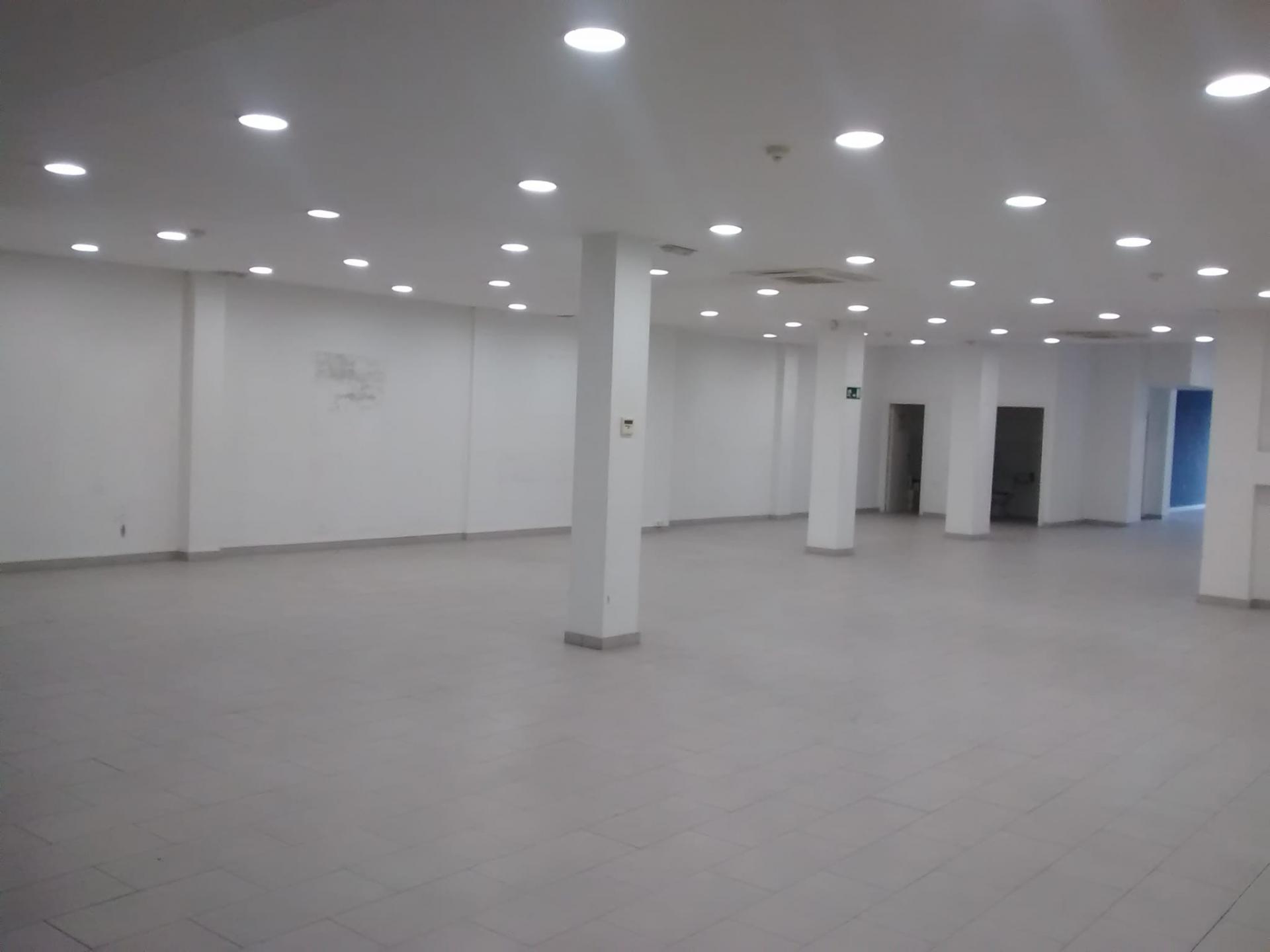 Otras casas – Santa Coloma de Gramenet 360.00 m2