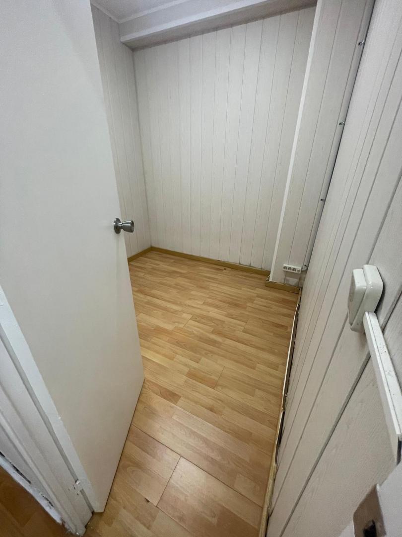Local comercial – Barcelona 216.00 m2 photo4