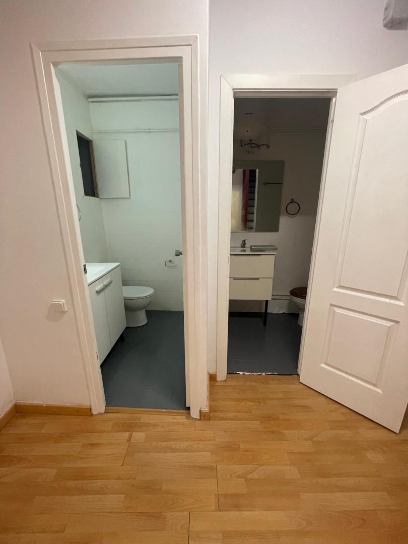 Local comercial – Barcelona 216.00 m2 photo6