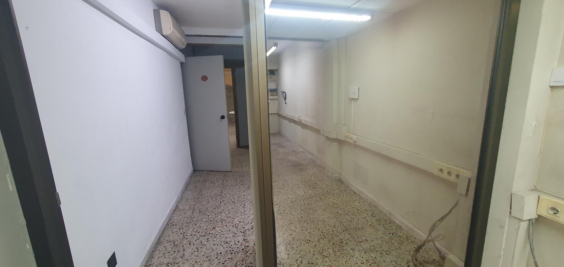 Local comercial – Barcelona 102.00 m2 photo6