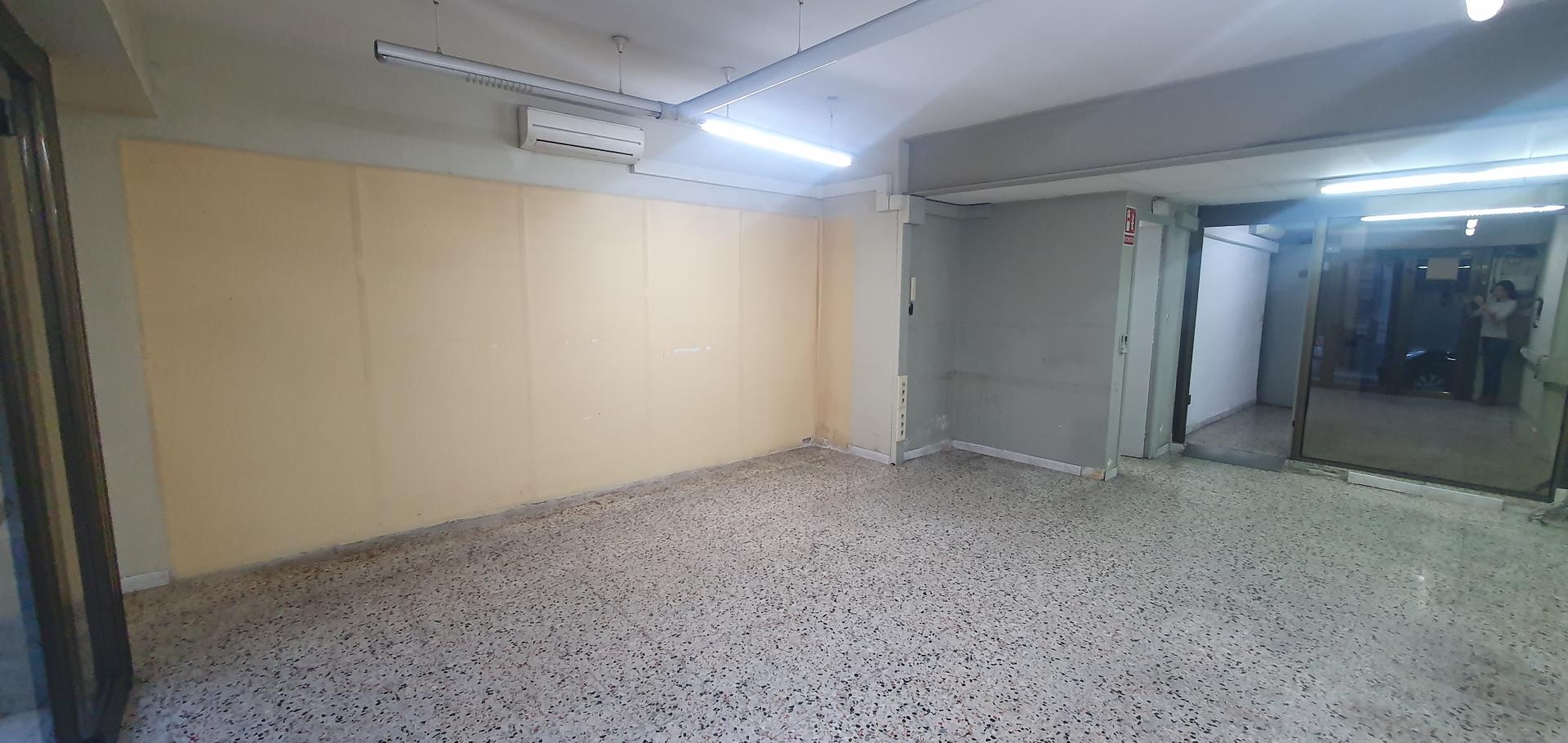 Local comercial – Barcelona 102.00 m2 photo3