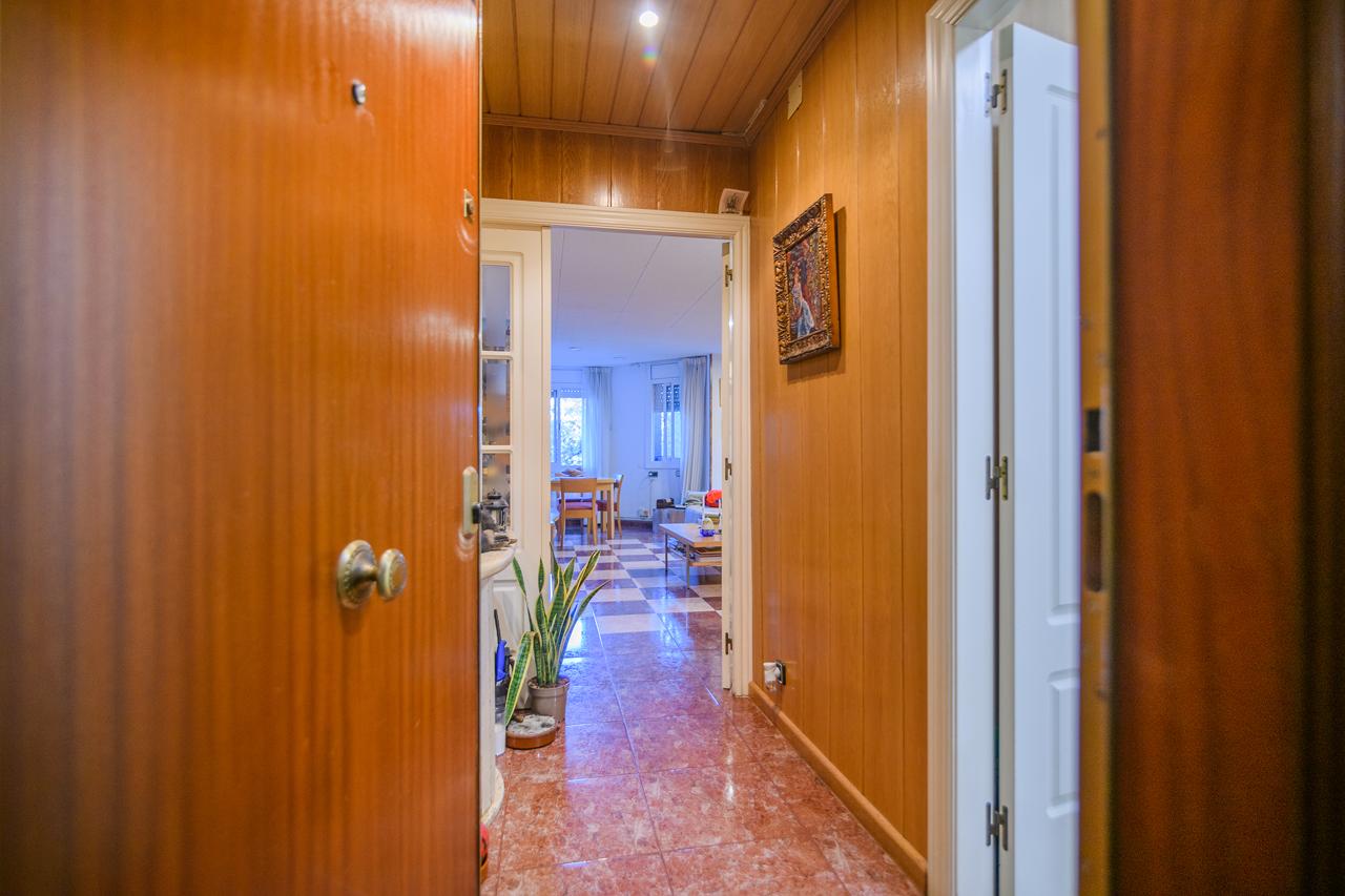 Piso – Barcelona 83.00 m2 photo28