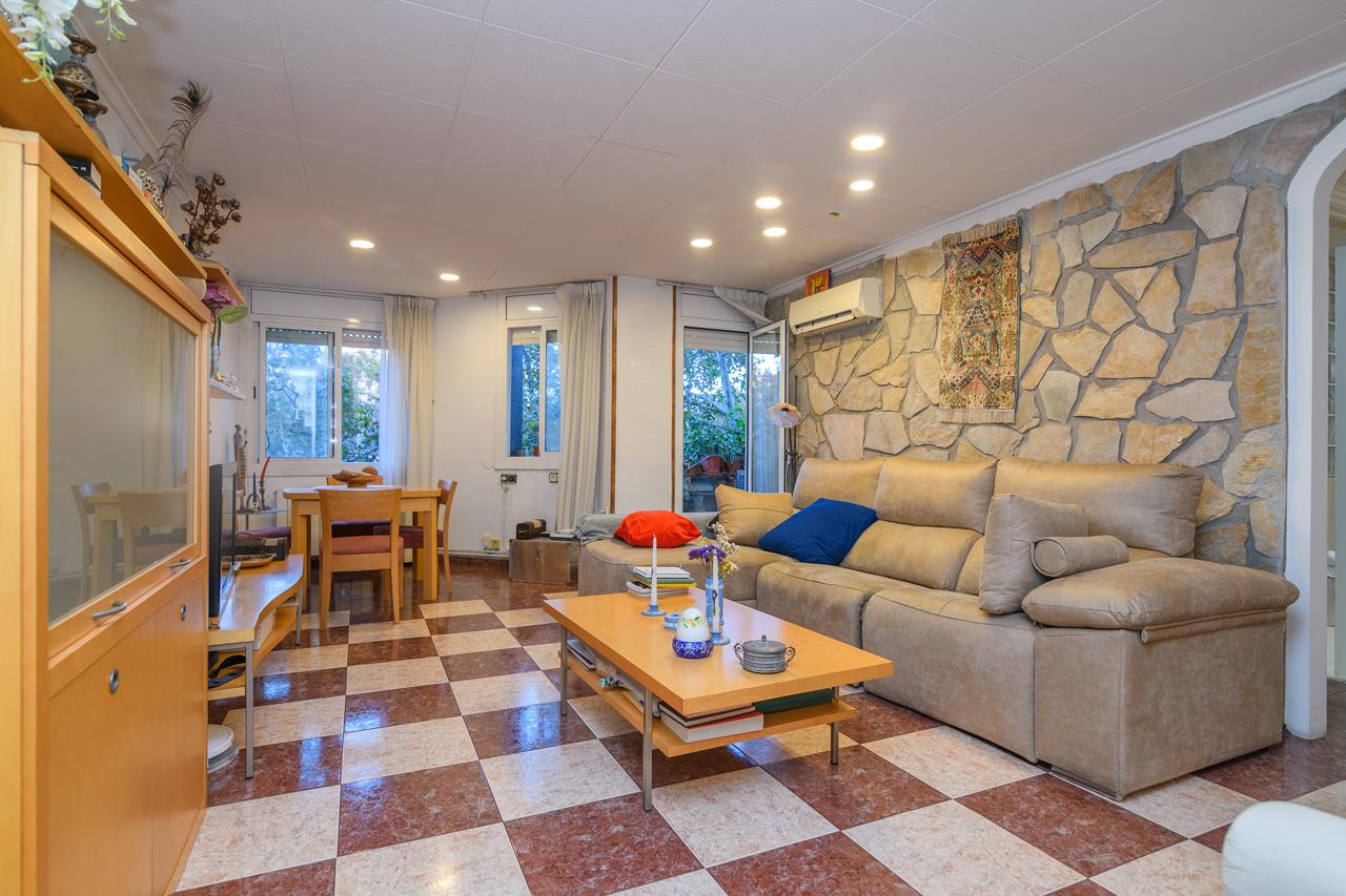 Piso – Barcelona 83.00 m2 photo3
