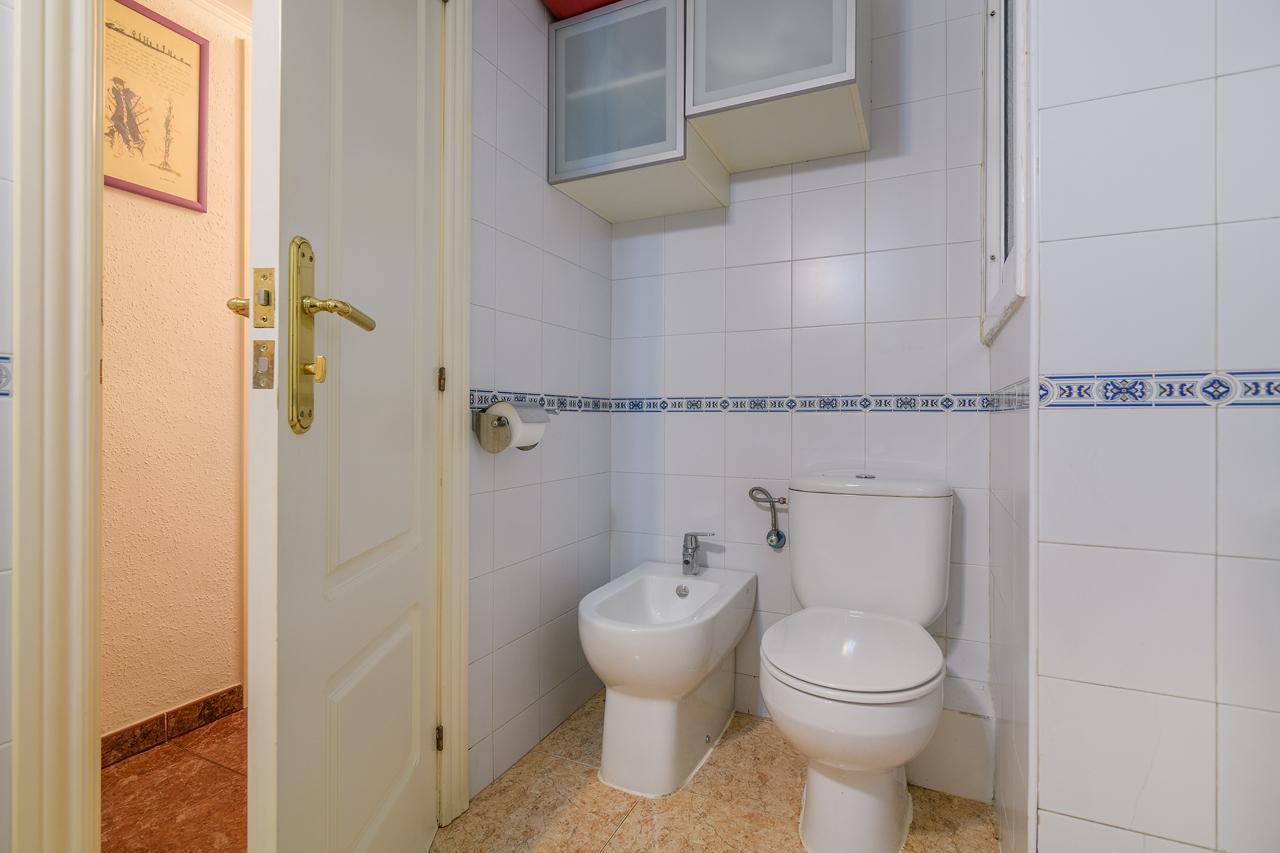 Piso – Barcelona 83.00 m2 photo26