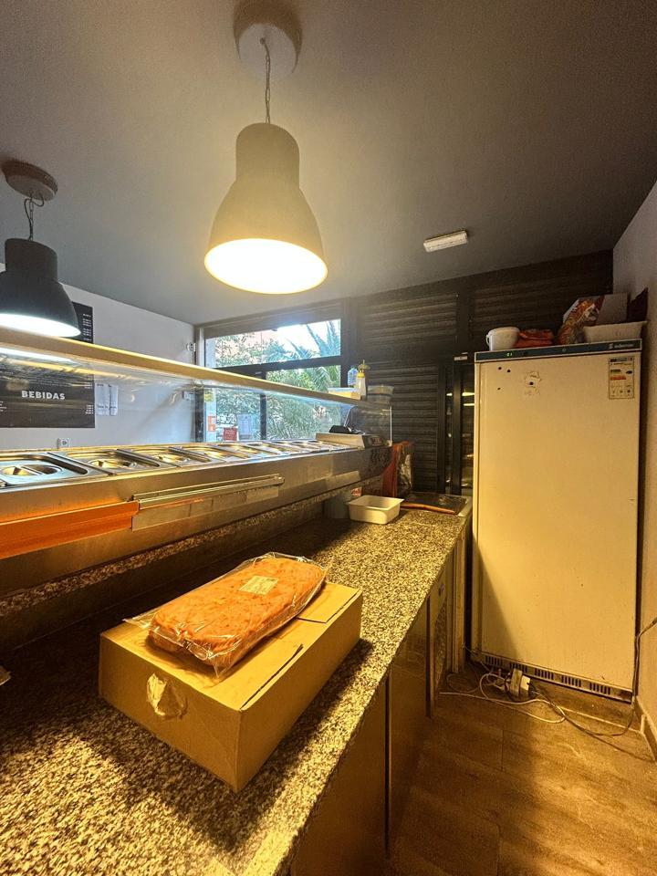 Local comercial – Badalona 45.00 m2 photo2