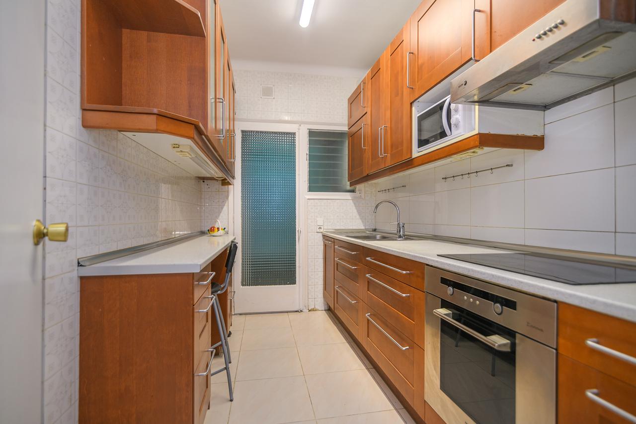 Piso – Barcelona 100.00 m2 photo11