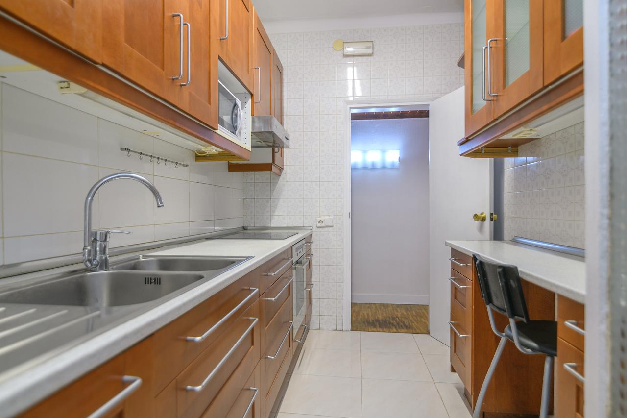 Piso – Barcelona 100.00 m2 photo14