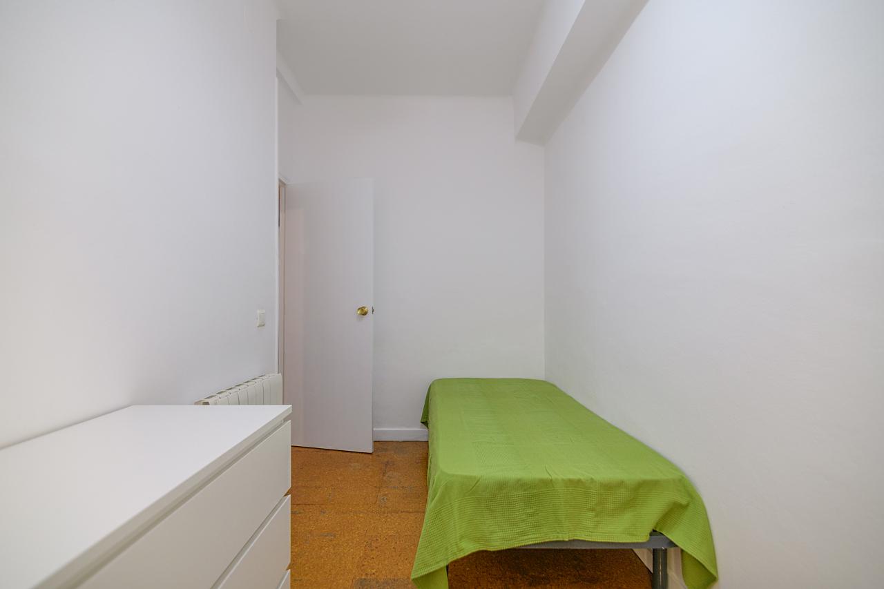 Piso – Barcelona 100.00 m2 photo29