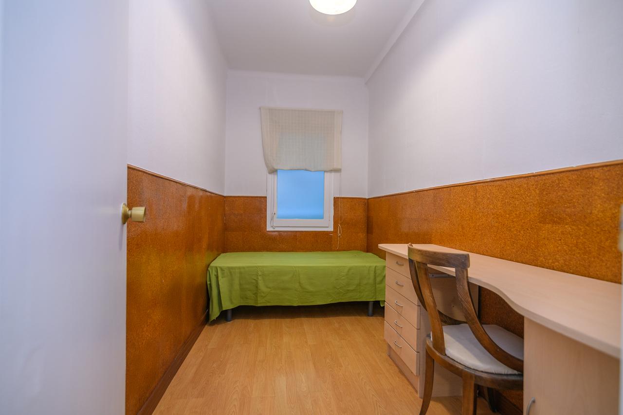 Piso – Barcelona 100.00 m2 photo23