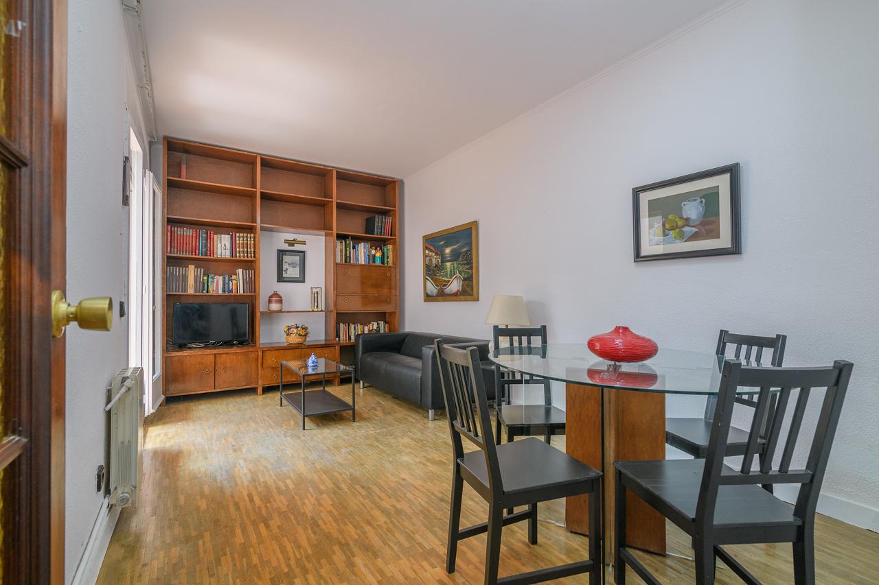 Piso – Barcelona 100.00 m2 photo41