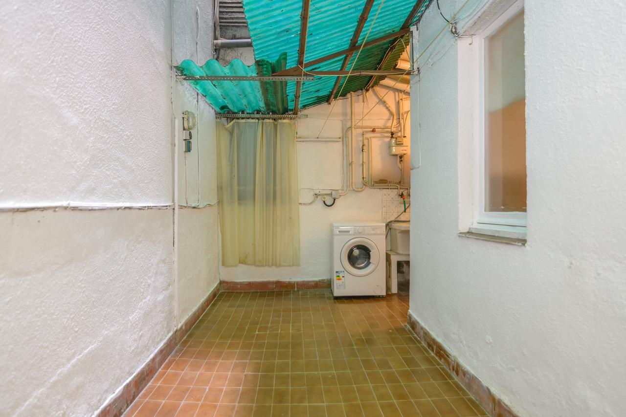Piso – Barcelona 100.00 m2 photo17
