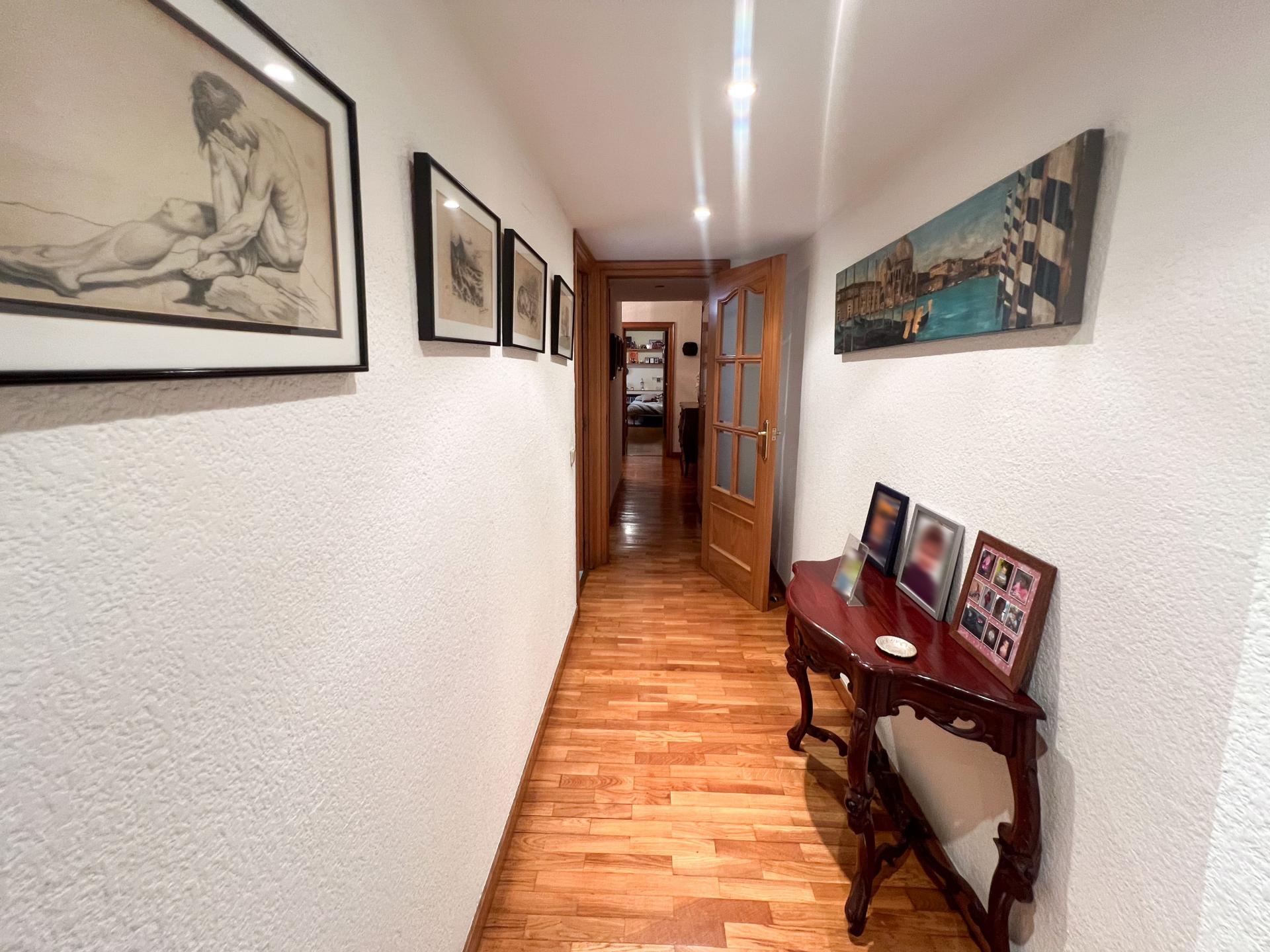 Pis – Barcelona 122.00 m2 photo11