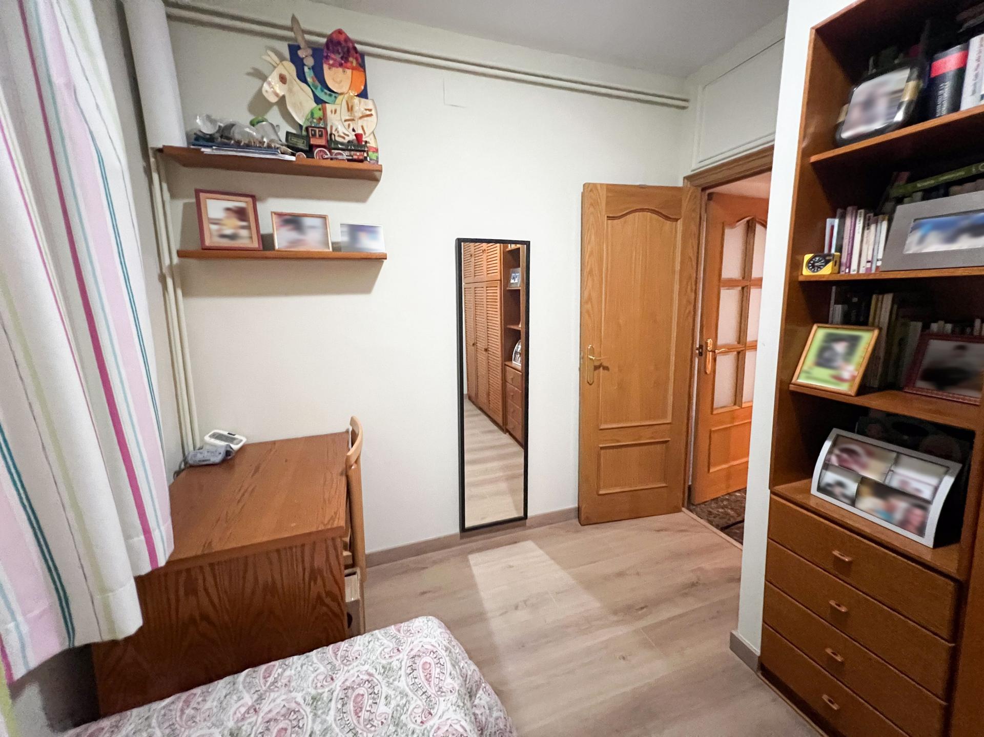 Pis – Barcelona 122.00 m2 photo22