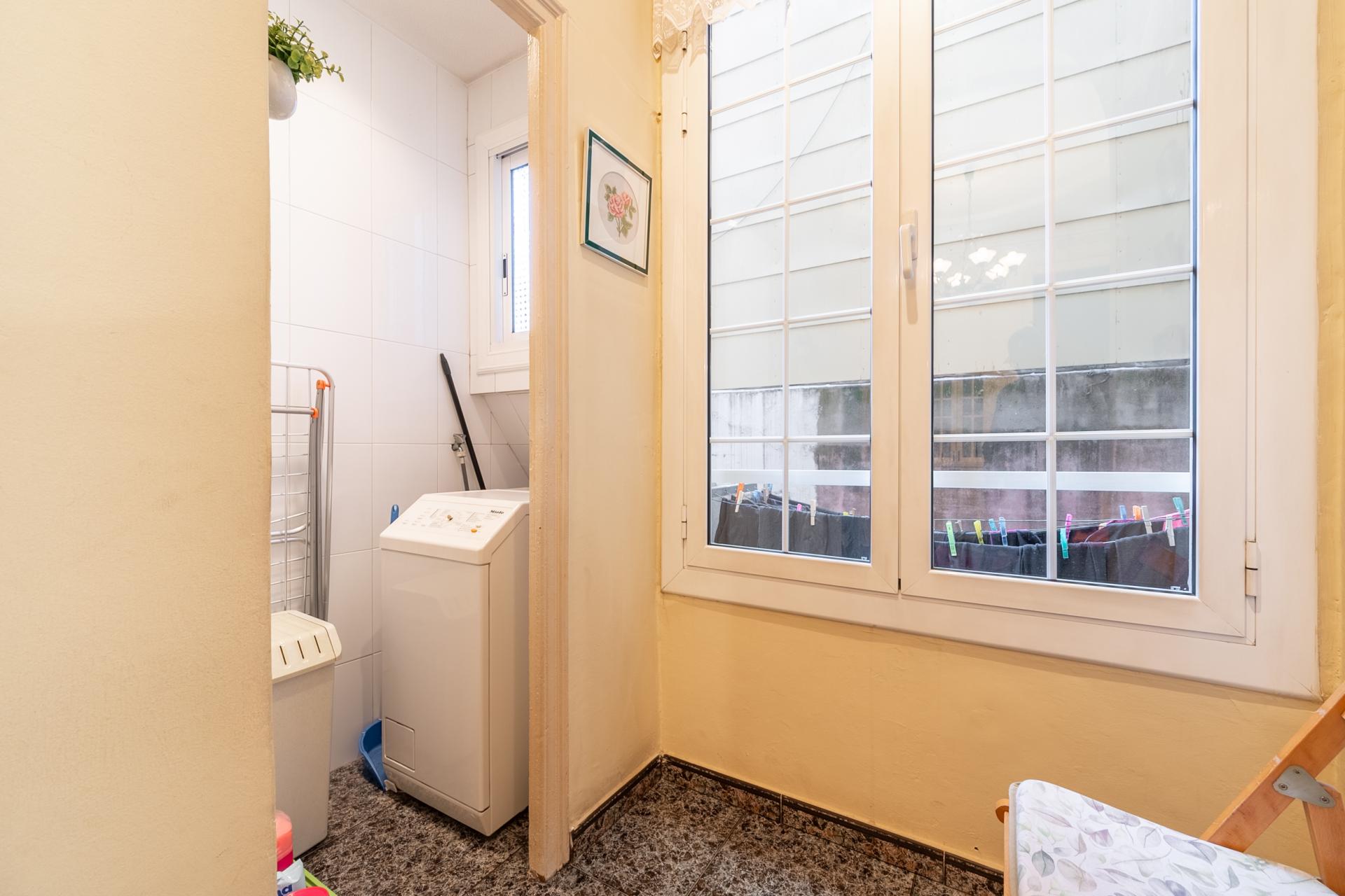 Piso – Barcelona 101.00 m2 photo13