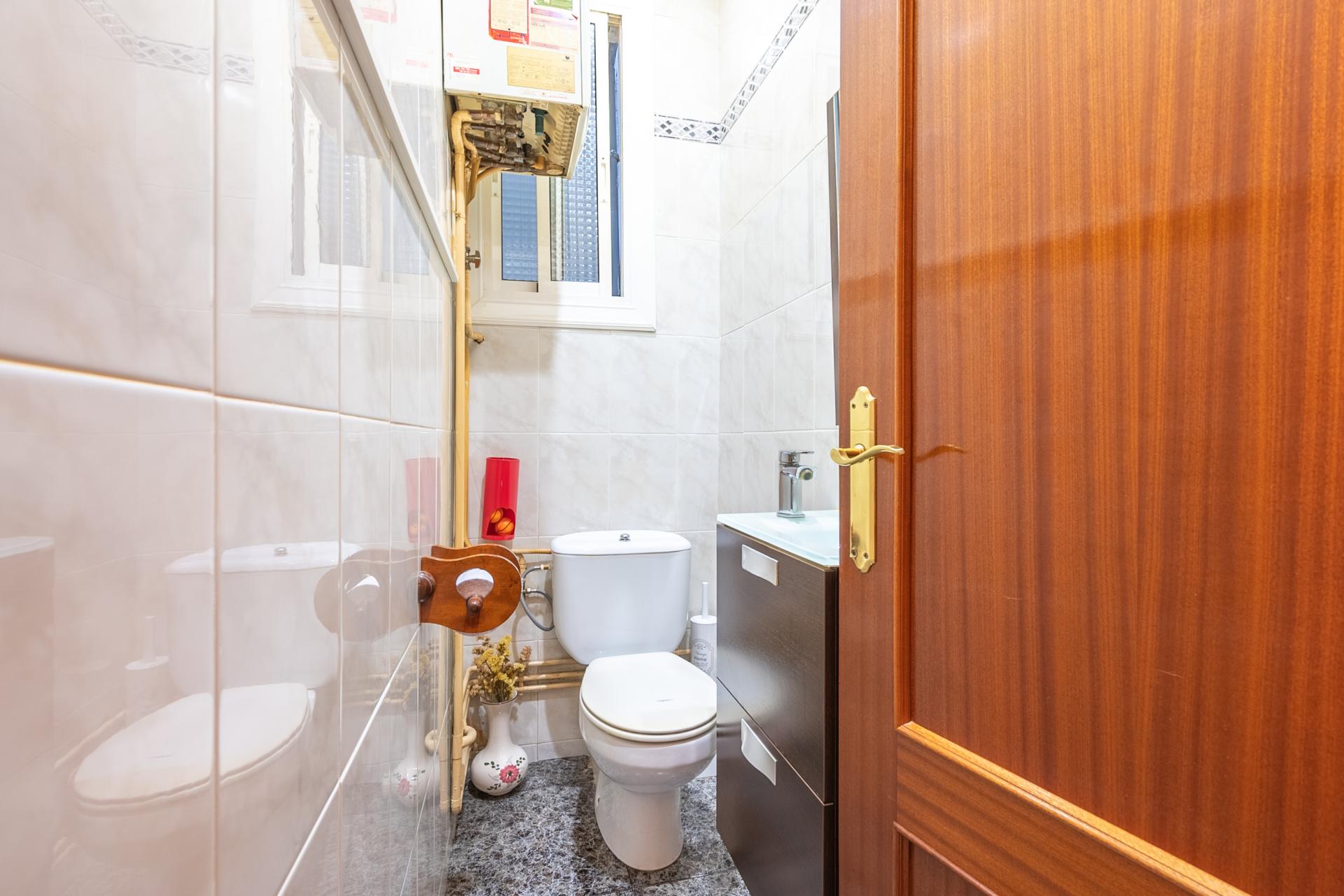 Piso – Barcelona 101.00 m2 photo17