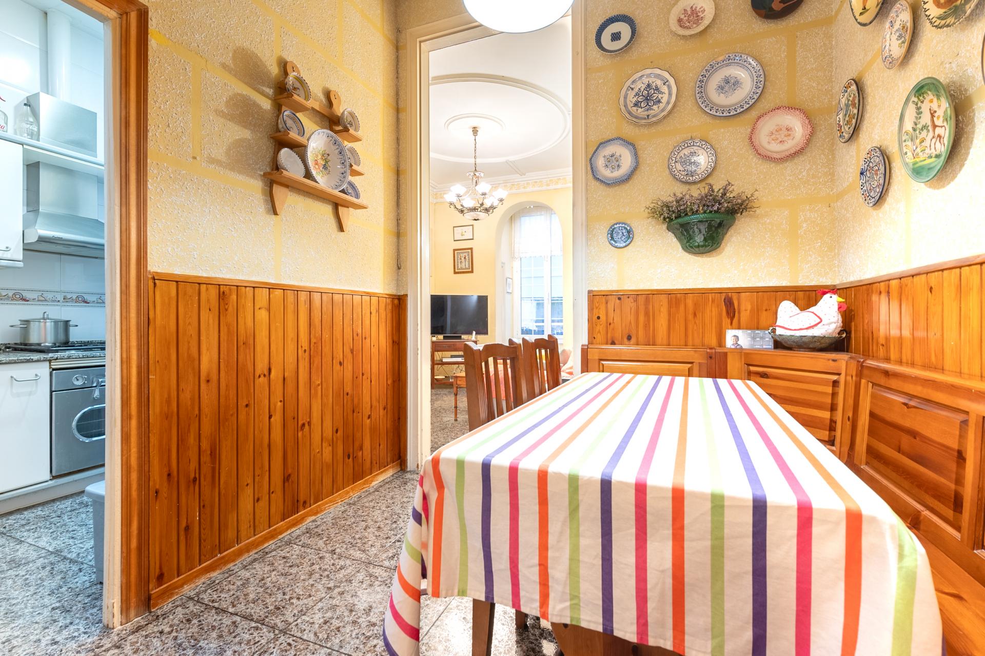 Piso – Barcelona 101.00 m2 photo16