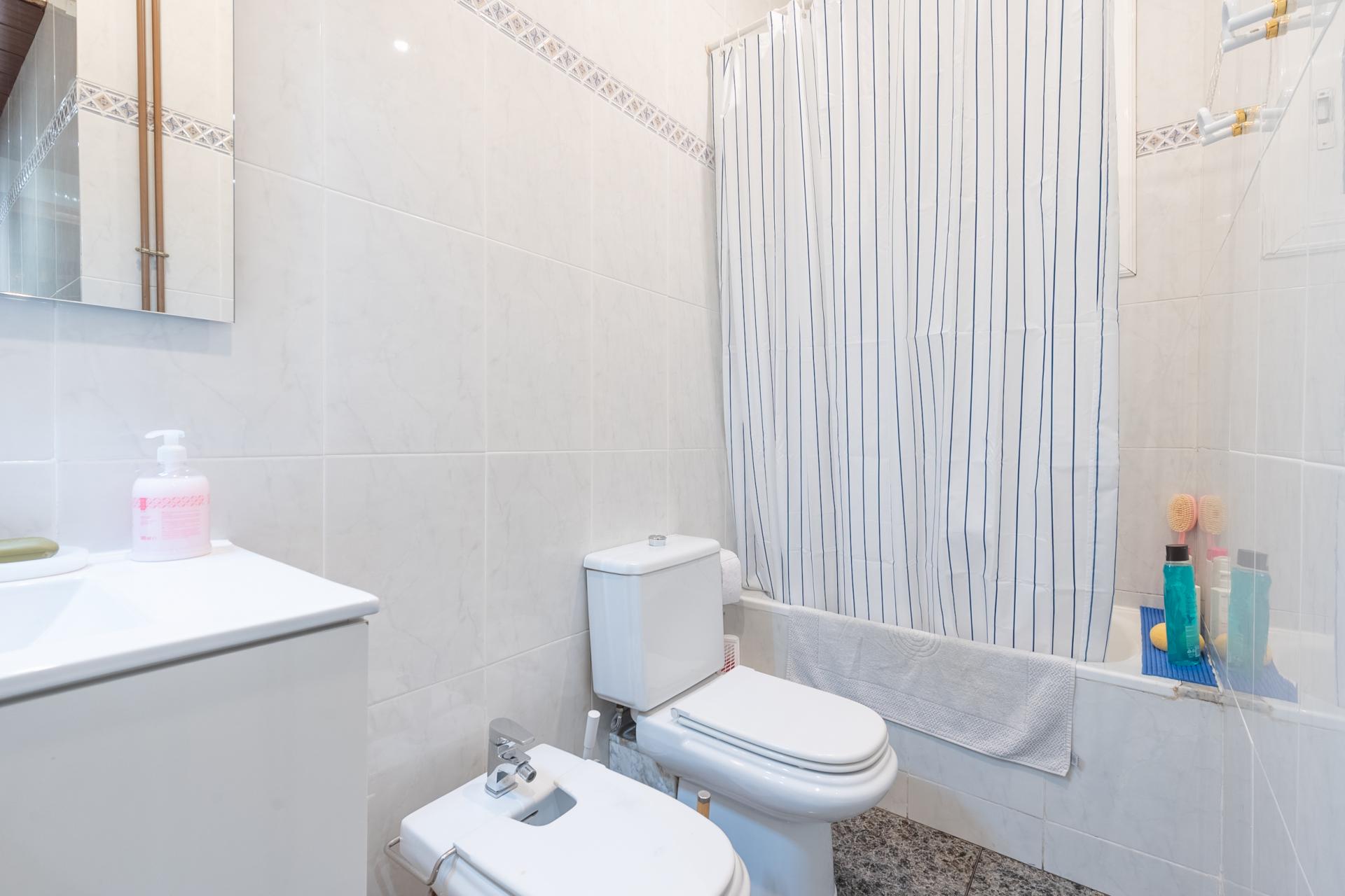 Piso – Barcelona 101.00 m2 photo26