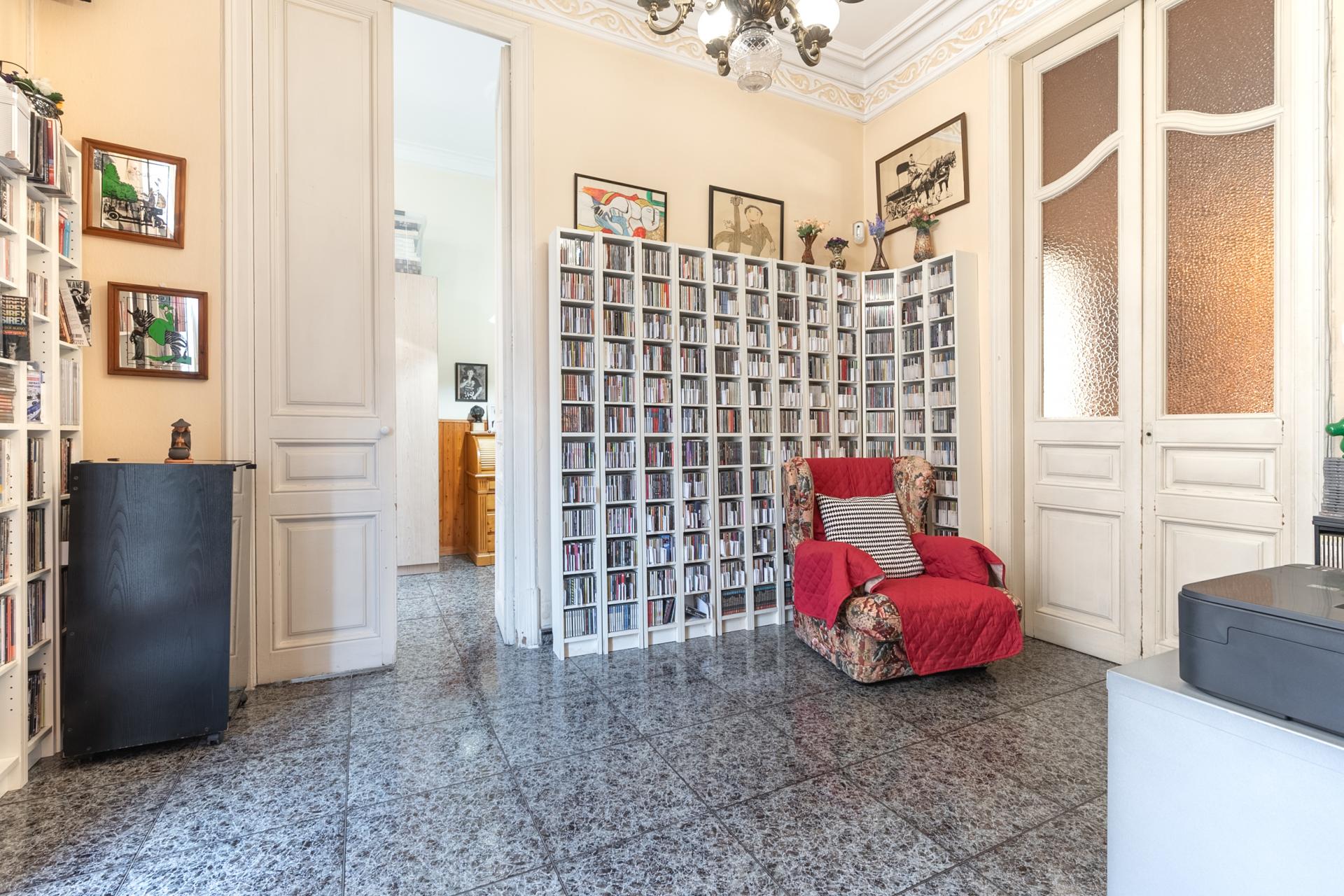 Piso – Barcelona 101.00 m2 photo8