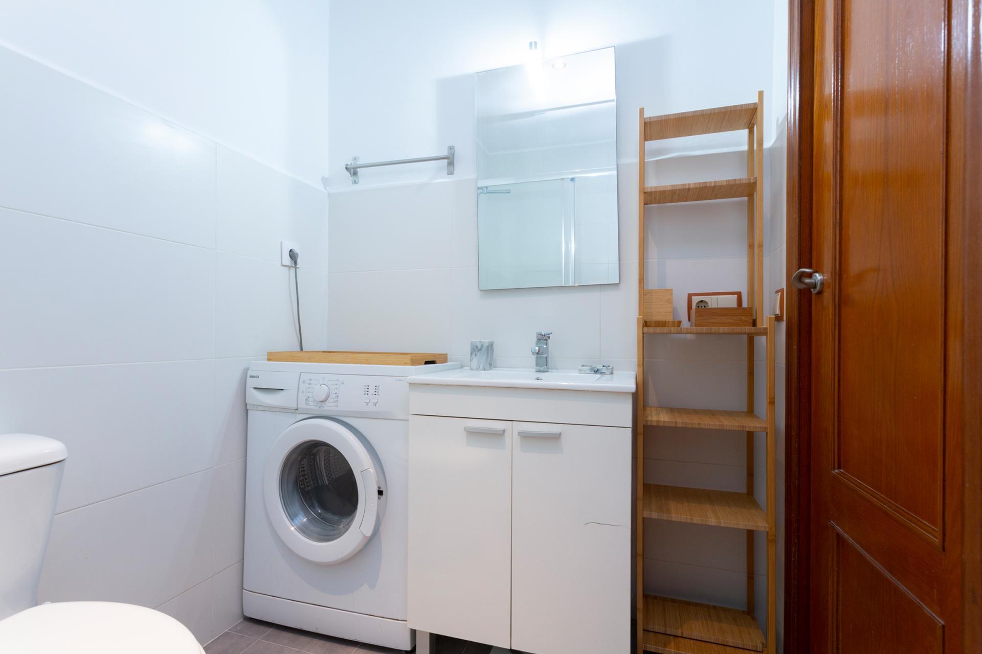 Piso – Barcelona 63.00 m2 photo16