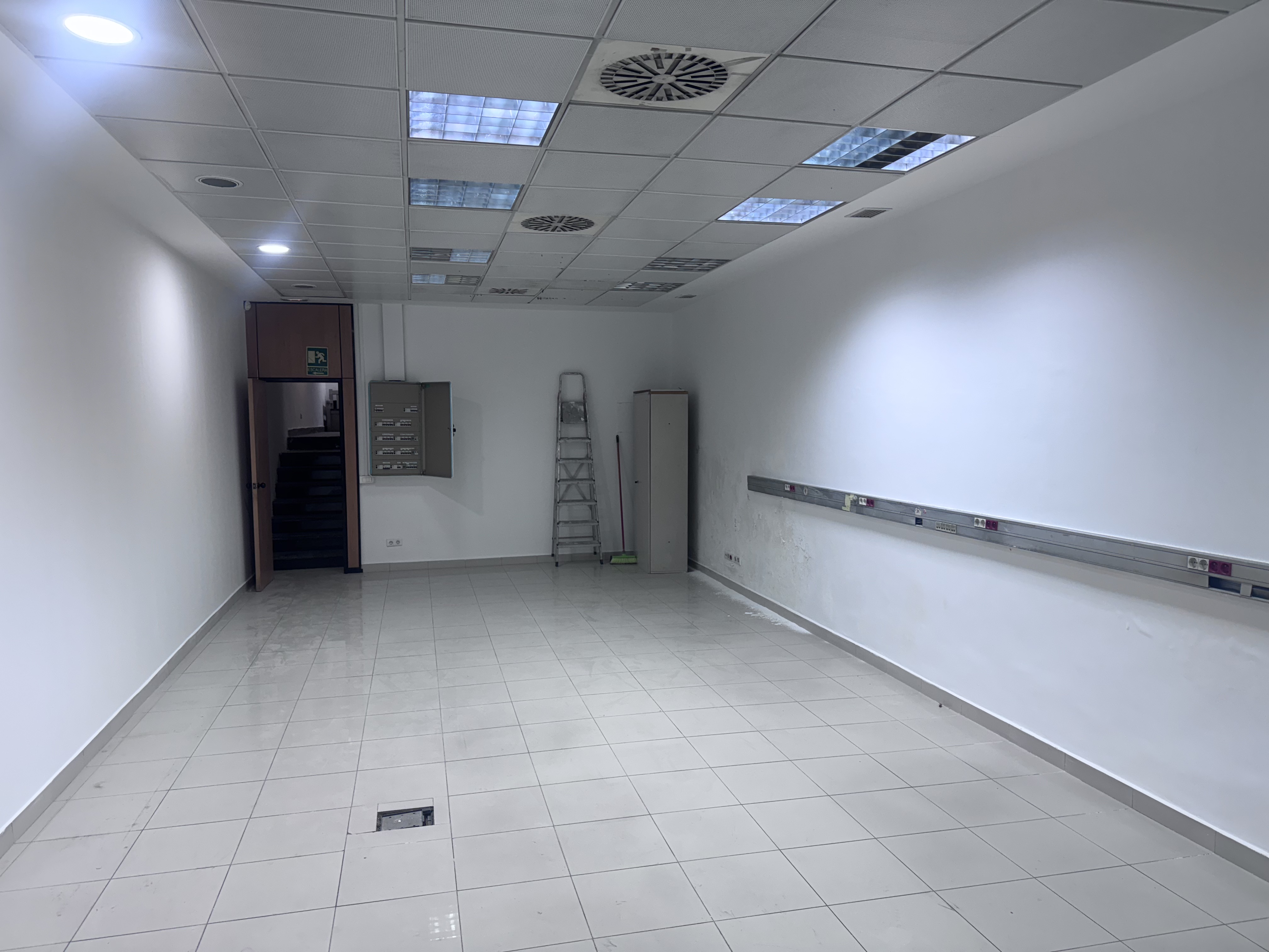 Otras casas – Hospitalet de Llobregat 137.00 m2