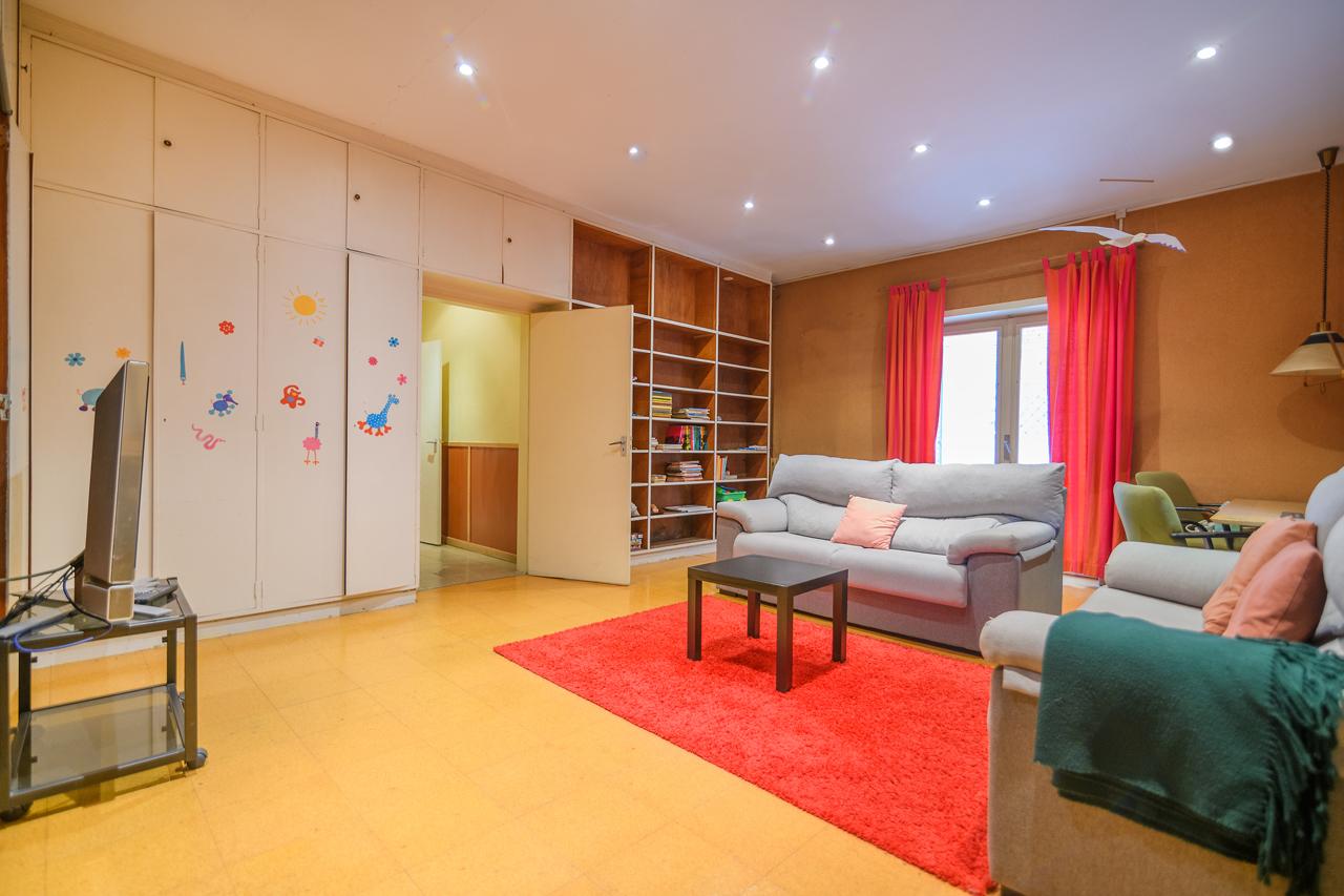 Piso – Barcelona 350.00 m2 photo19