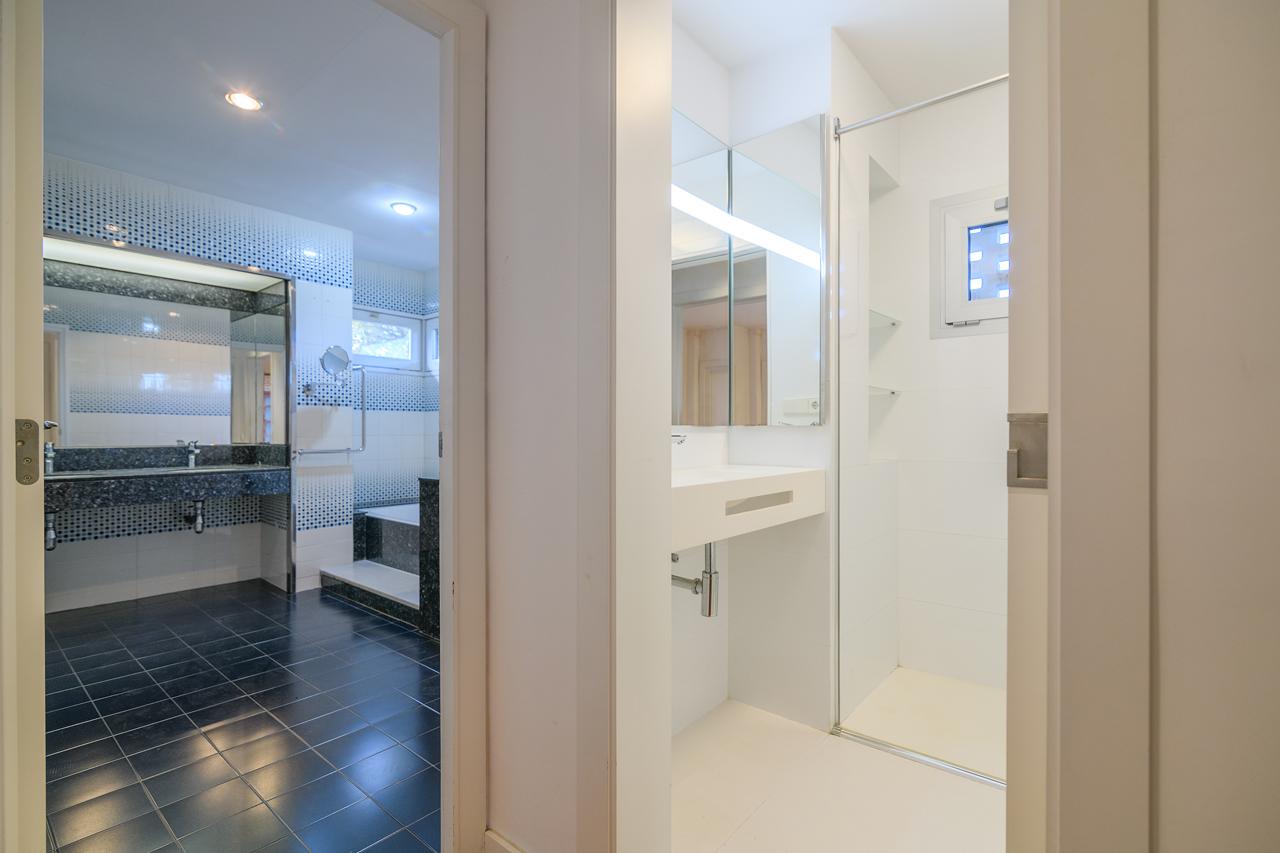 Chalet – Manresa 795.00 m2 photo32