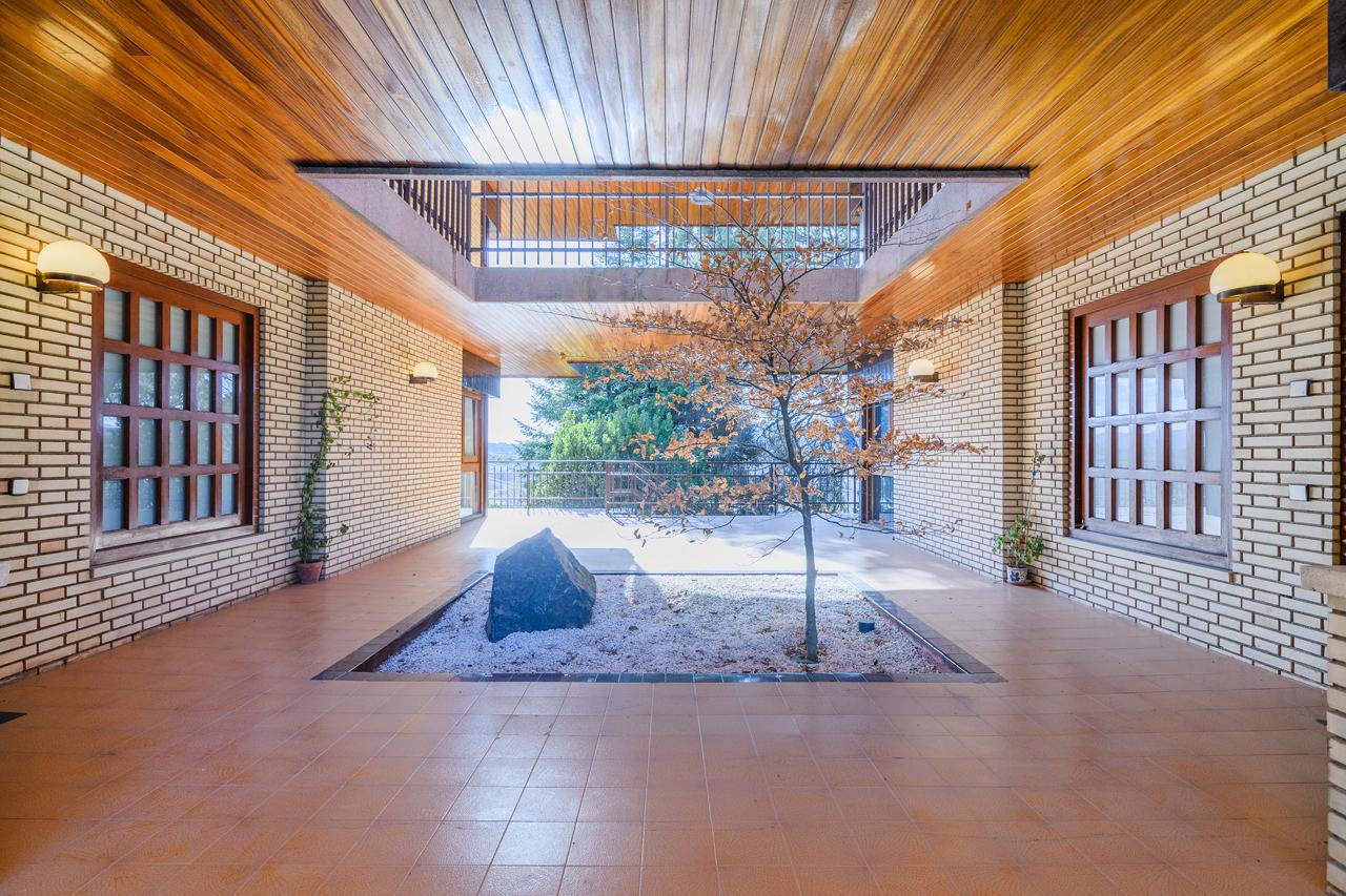 Chalet – Manresa 795.00 m2 photo16