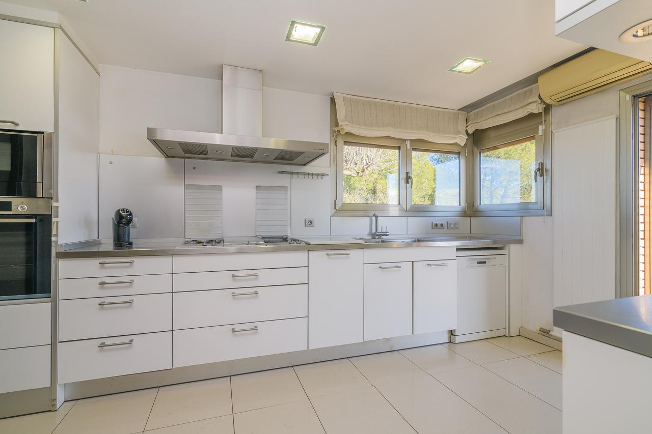 Chalet – Manresa 795.00 m2 photo10