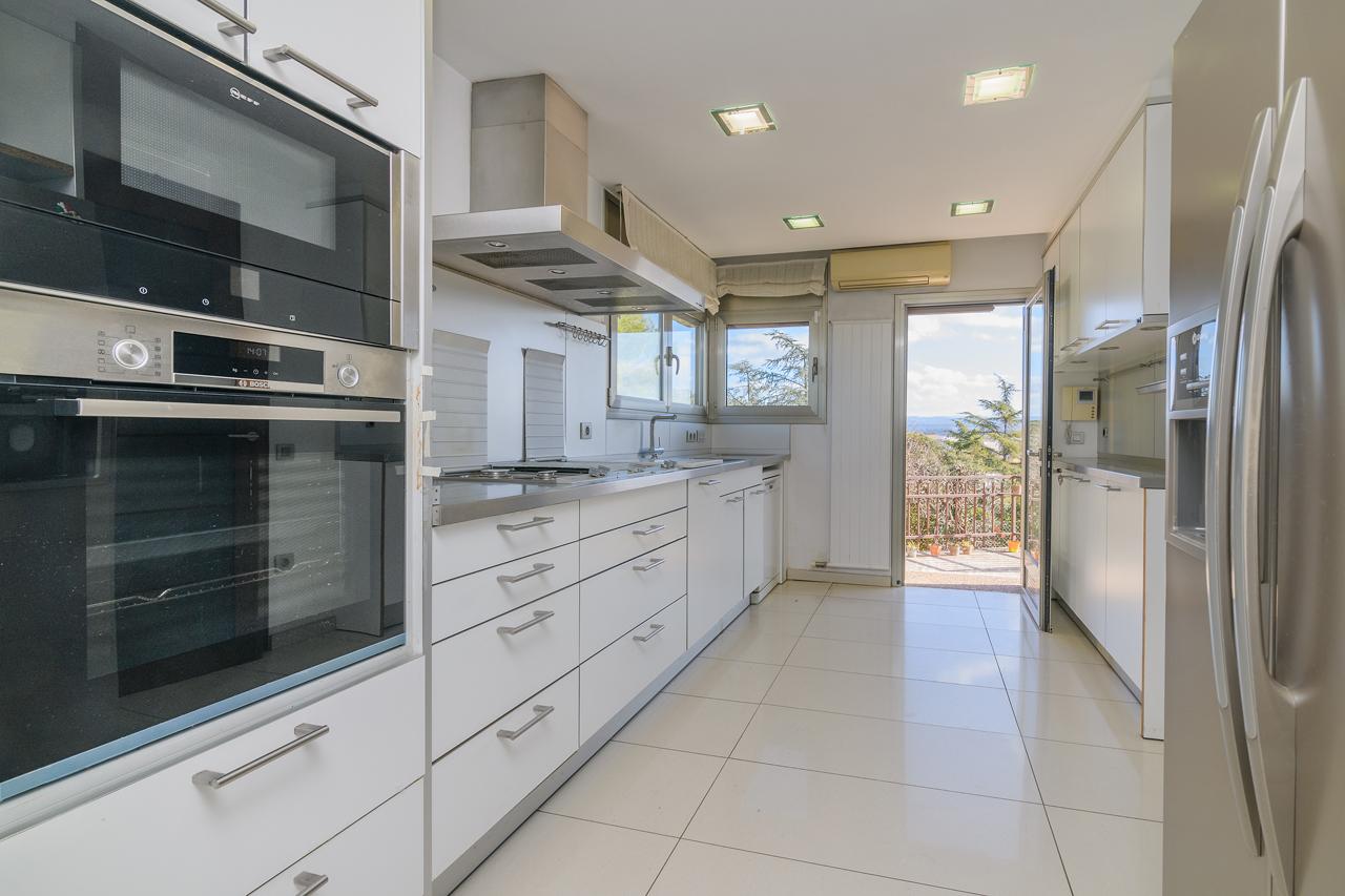 Chalet – Manresa 795.00 m2 photo8