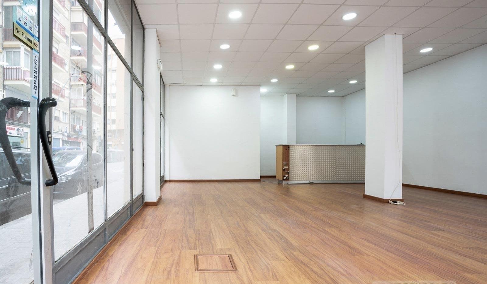 Local comercial – Barcelona 82.00 m2 photo4