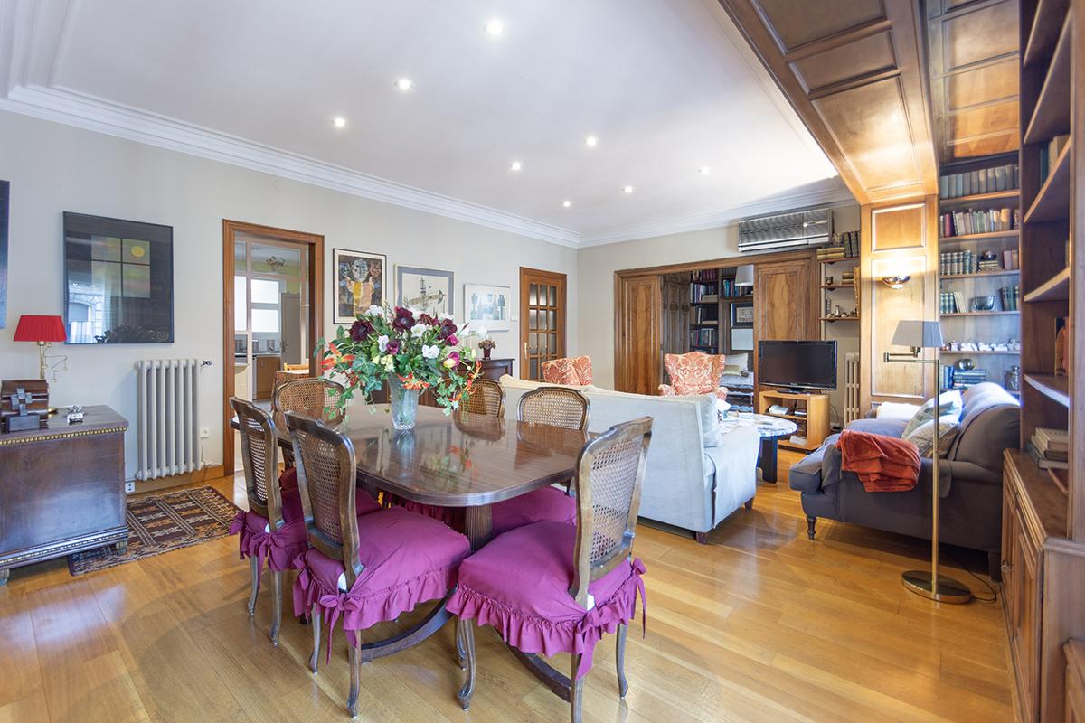 Apartamento – Barcelona 224.00 m2 photo5
