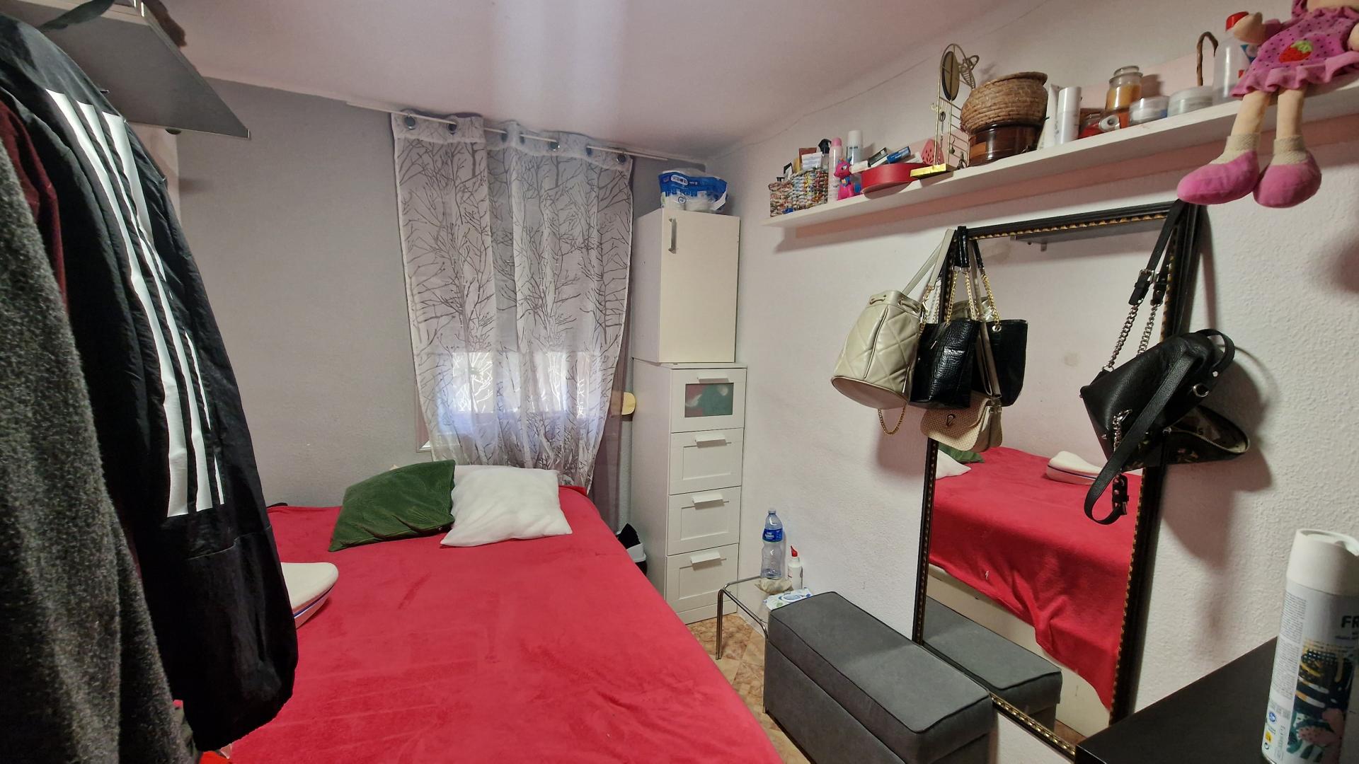 Piso – Hospitalet de Llobregat 60.00 m2 photo5