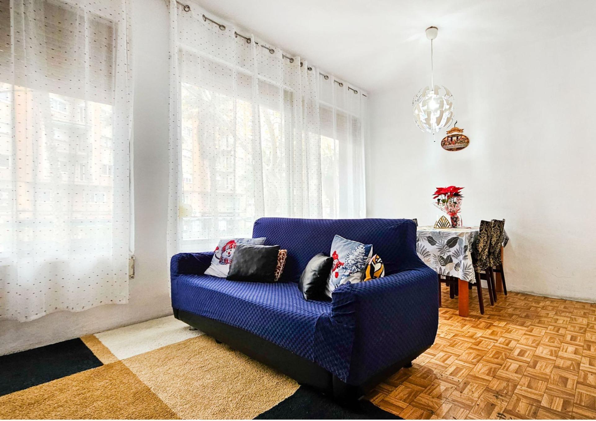 Pis – Barcelona 74.00 m2 photo2