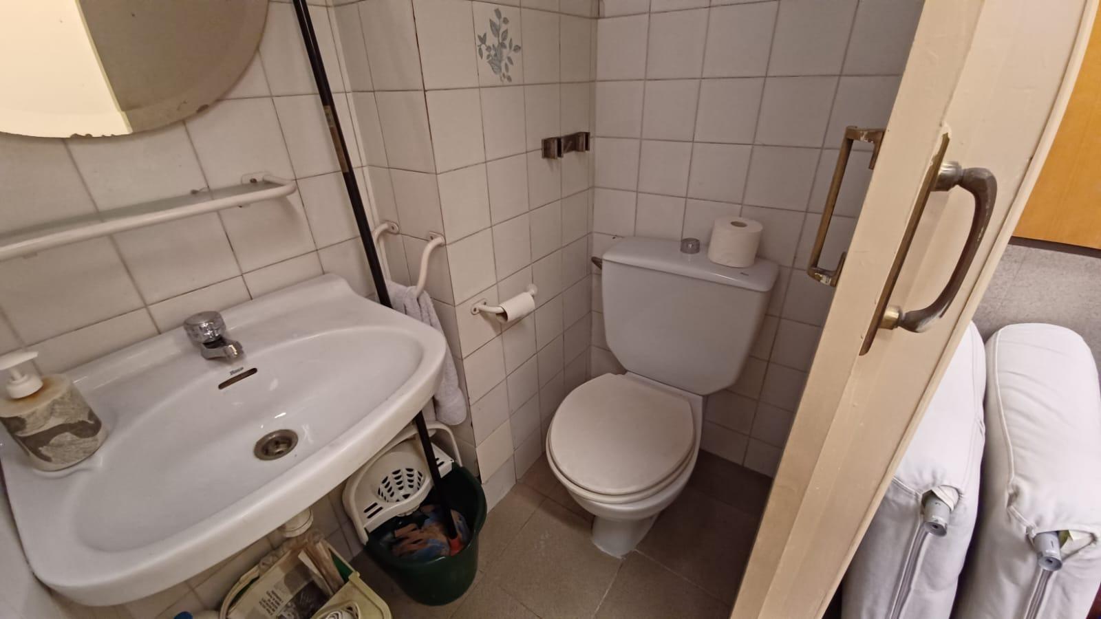 Local comercial – Barcelona 25.00 m2 photo5