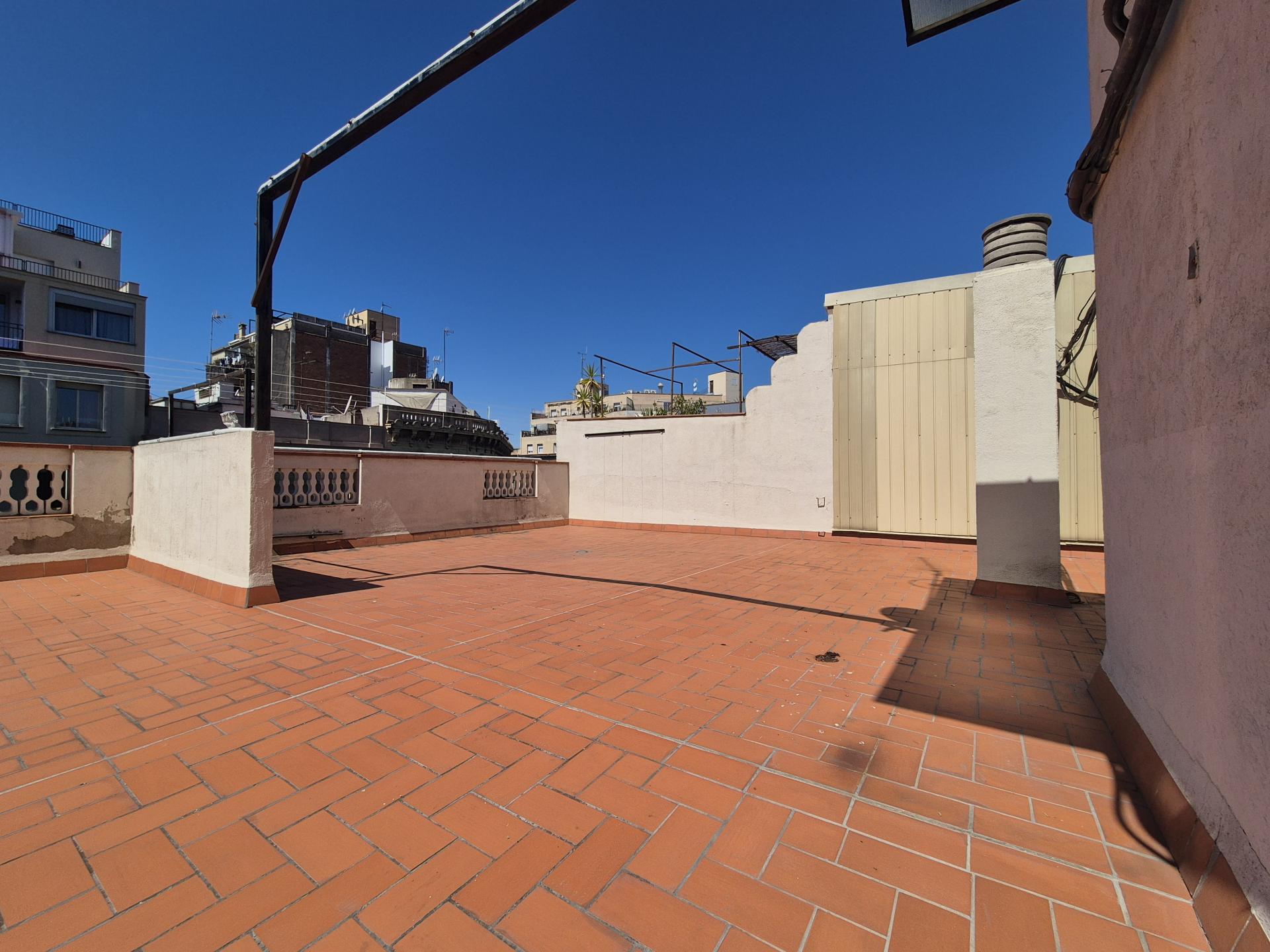 Piso – Barcelona 53.00 m2 photo33