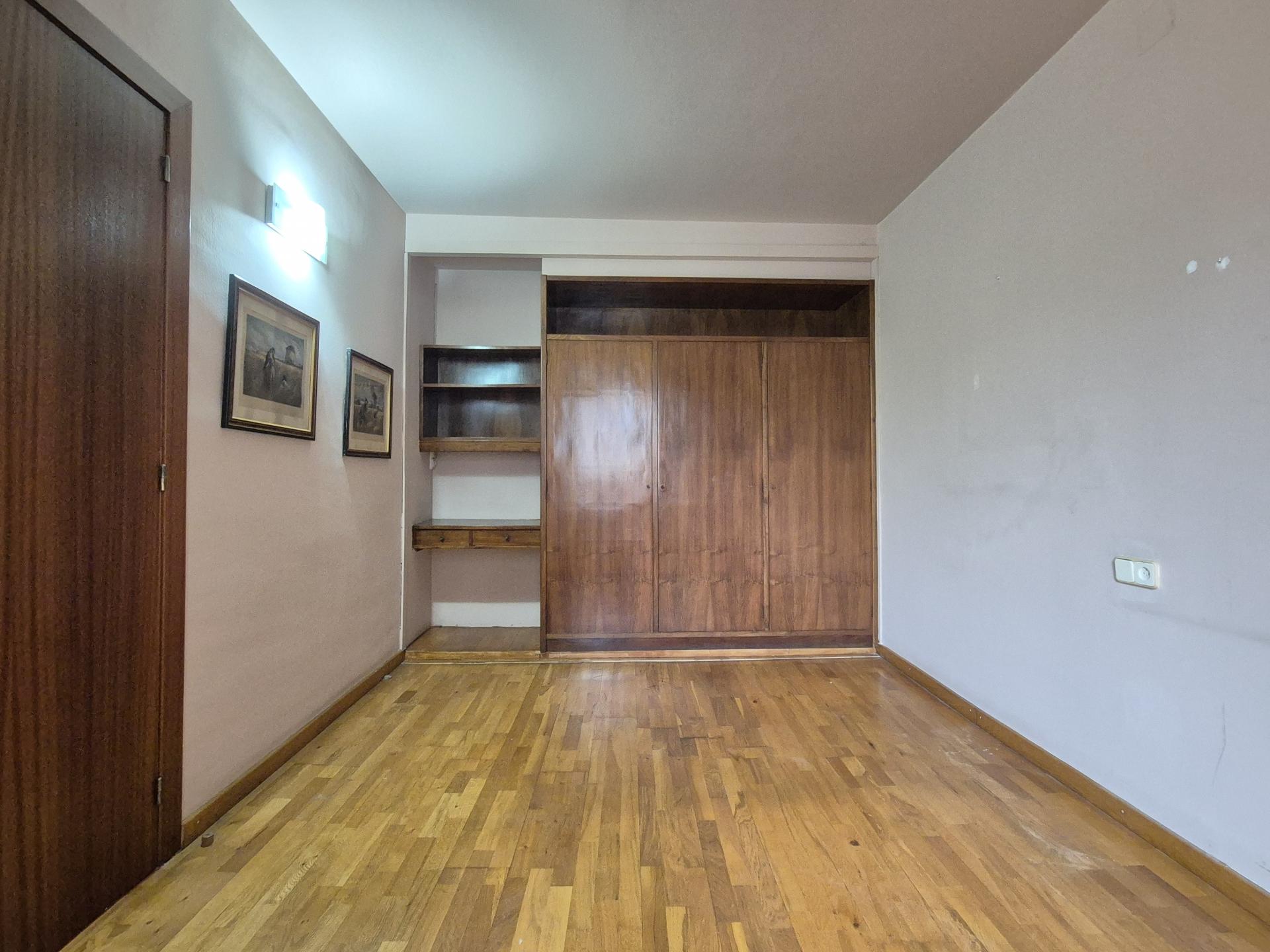 Piso – Barcelona 53.00 m2 photo23
