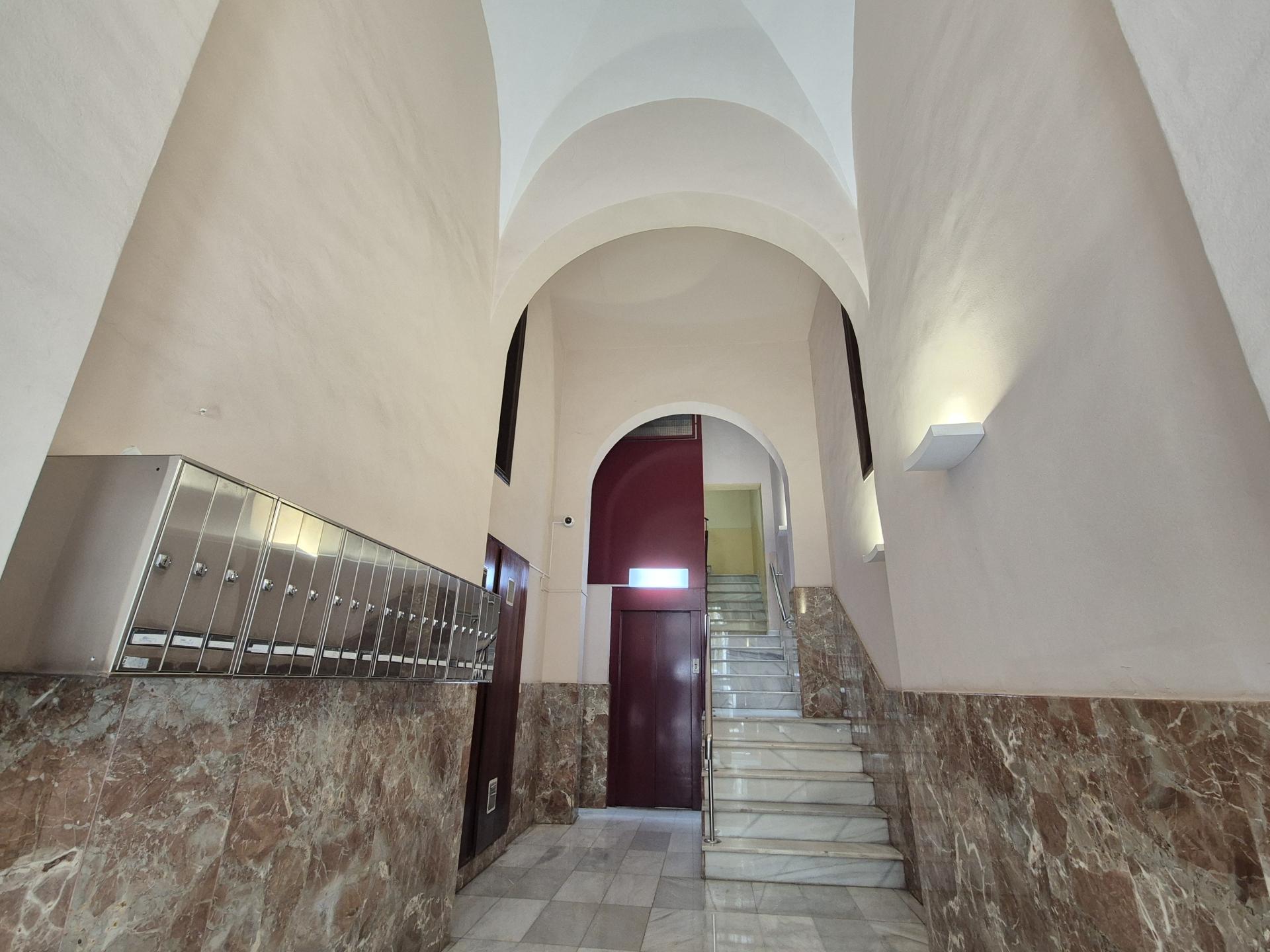 Piso – Barcelona 53.00 m2 photo14