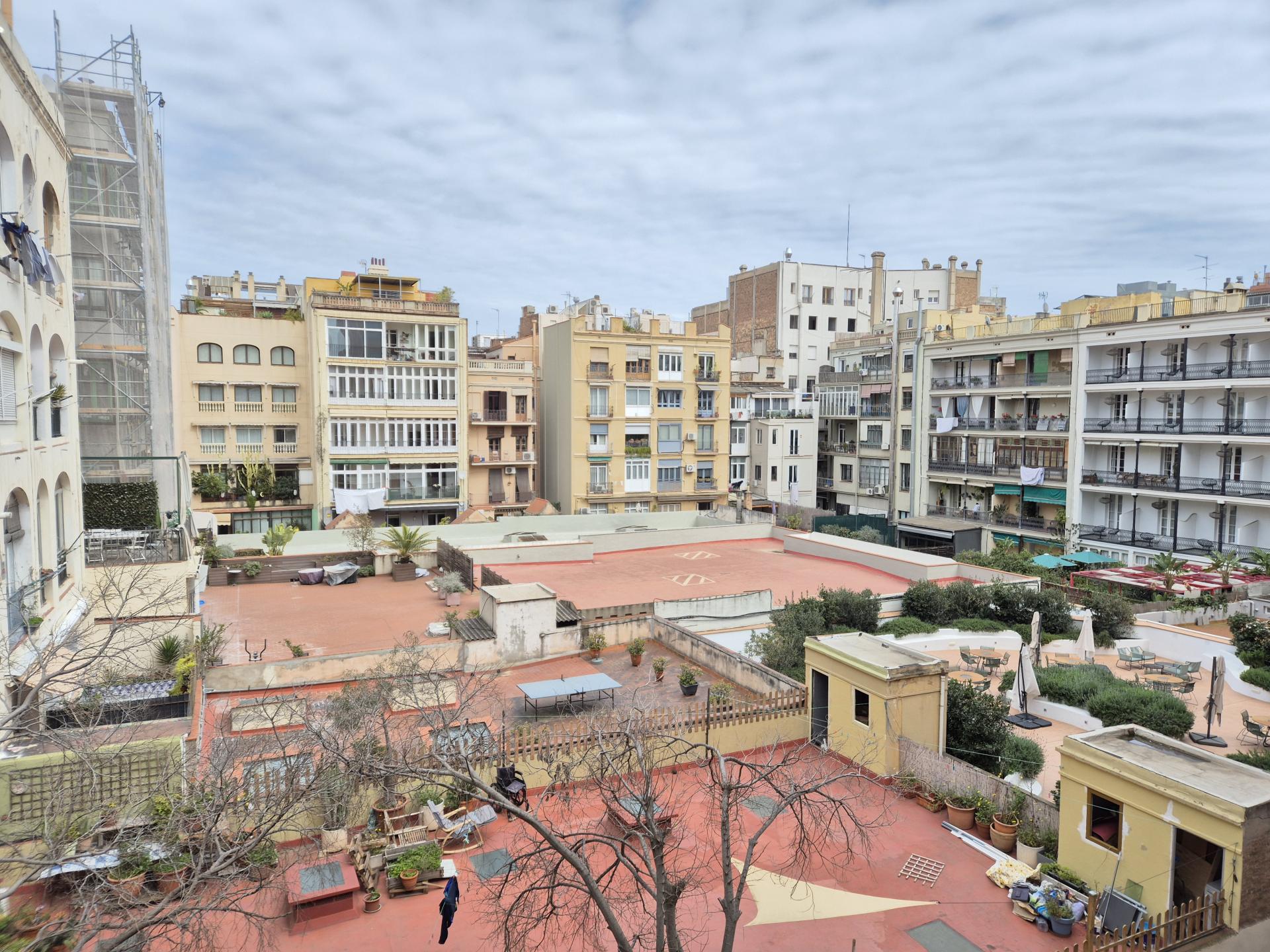 Pis – Barcelona 67.00 m2 photo3