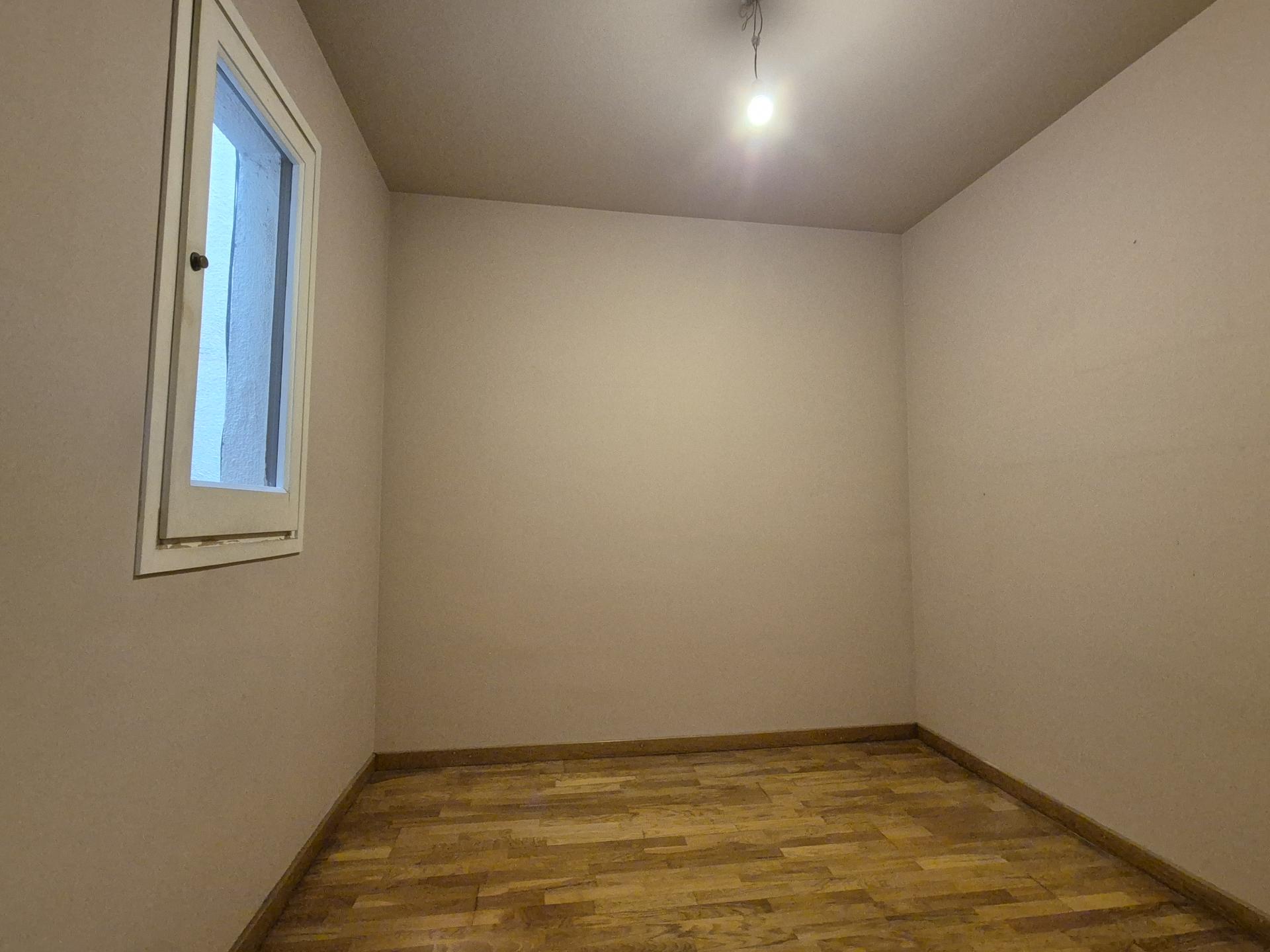 Piso – Barcelona 53.00 m2 photo7