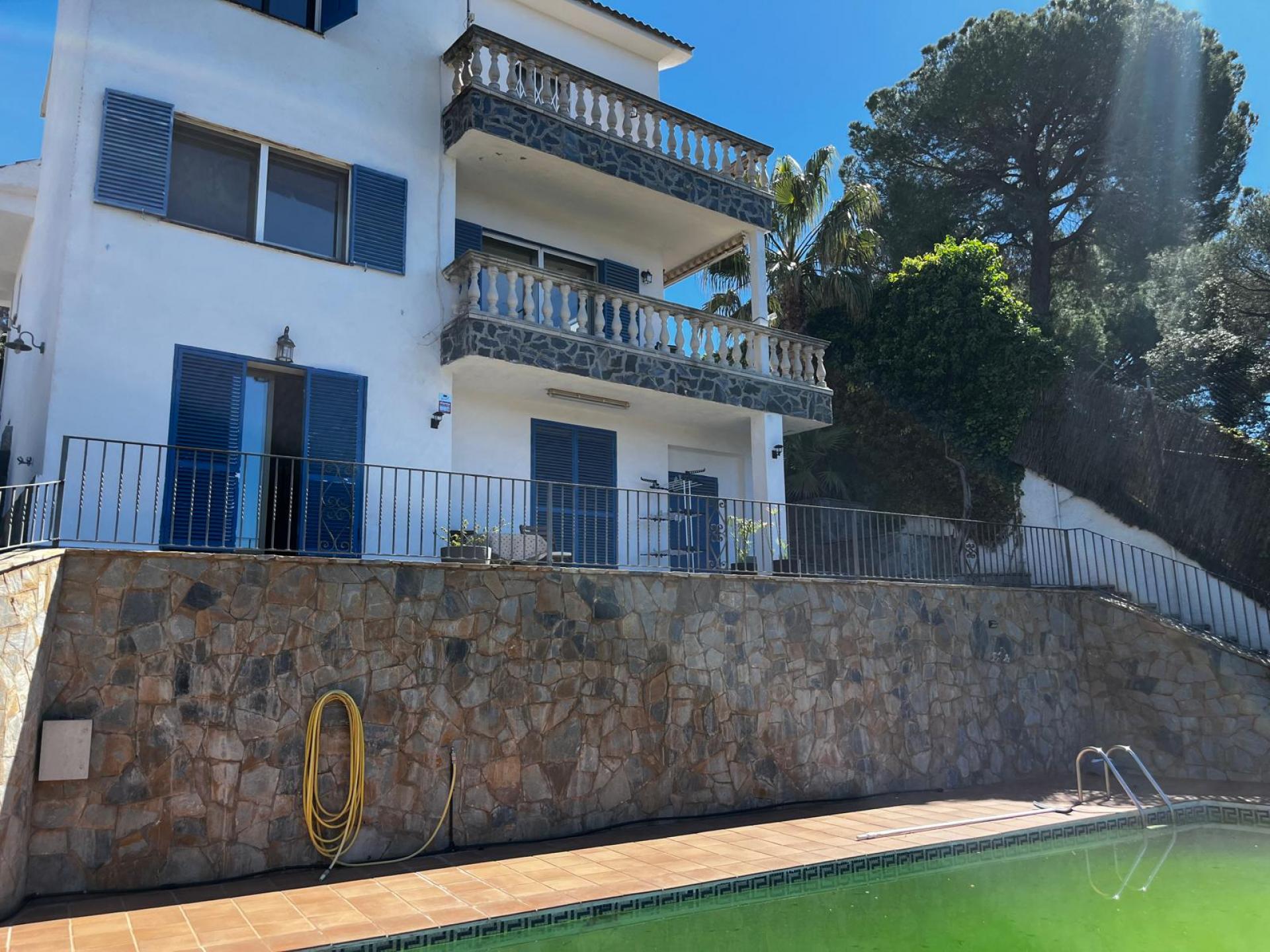Xalet – Sant Cebrià de Vallalta 180.00 m2 photo3