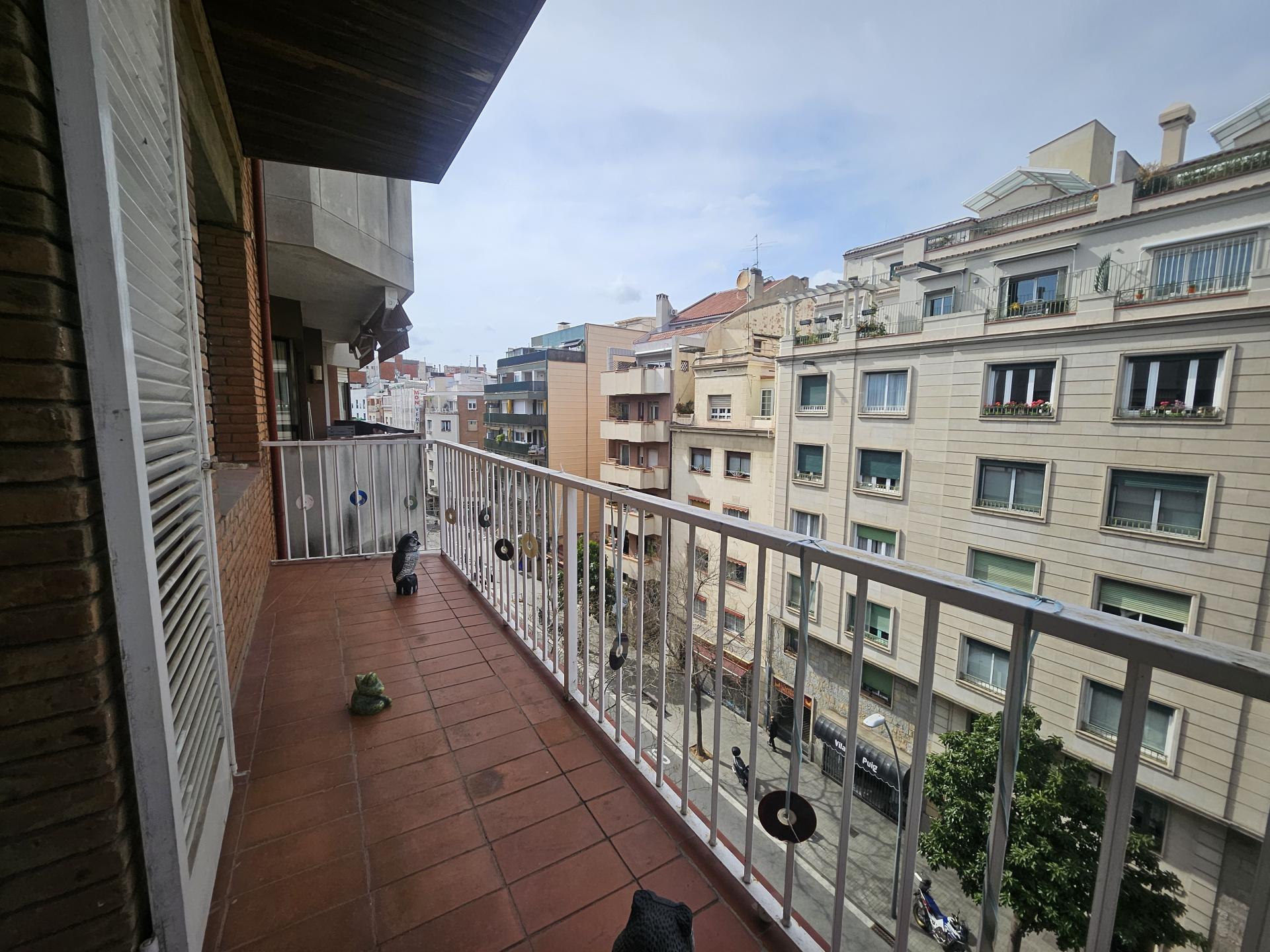 Piso – Barcelona 125.00 m2 photo4