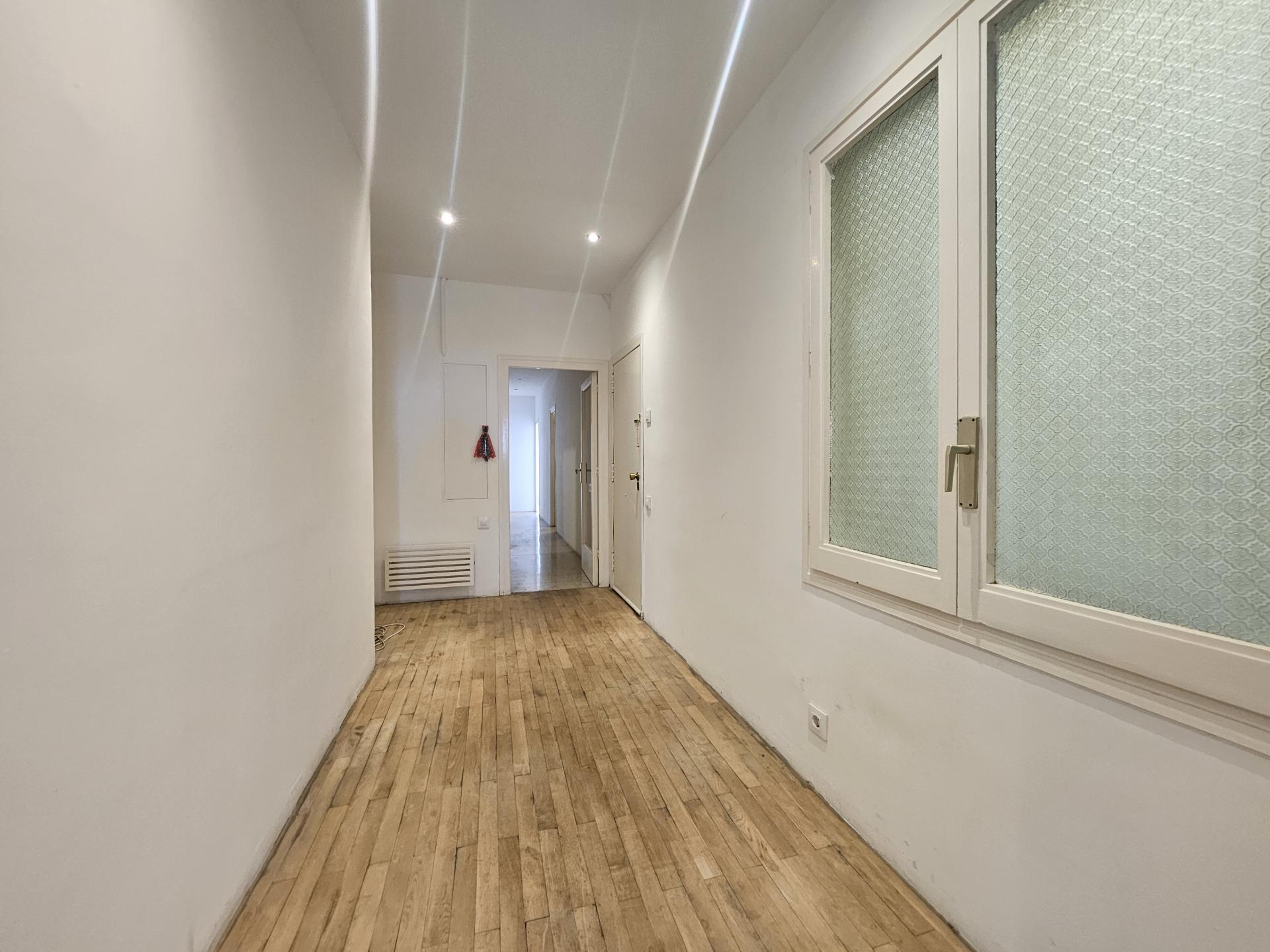 Piso – Barcelona 125.00 m2 photo13