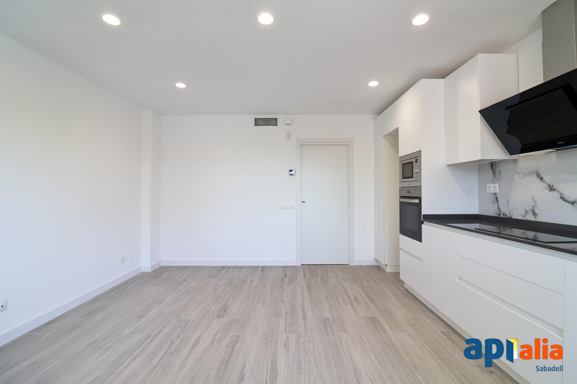 Estudi – Sabadell 39.00 m2 photo3