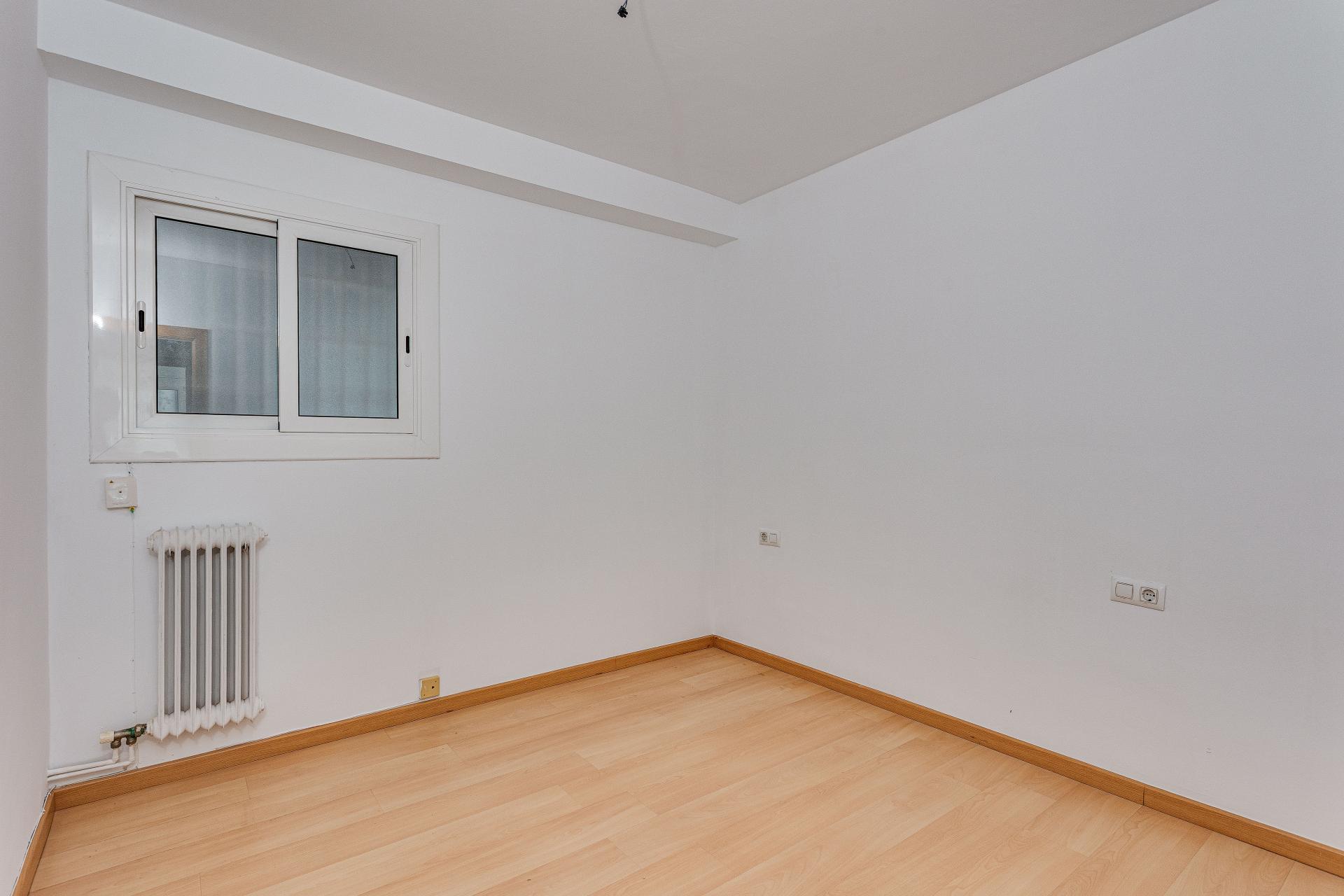 Piso – Barcelona 86.00 m2 photo26
