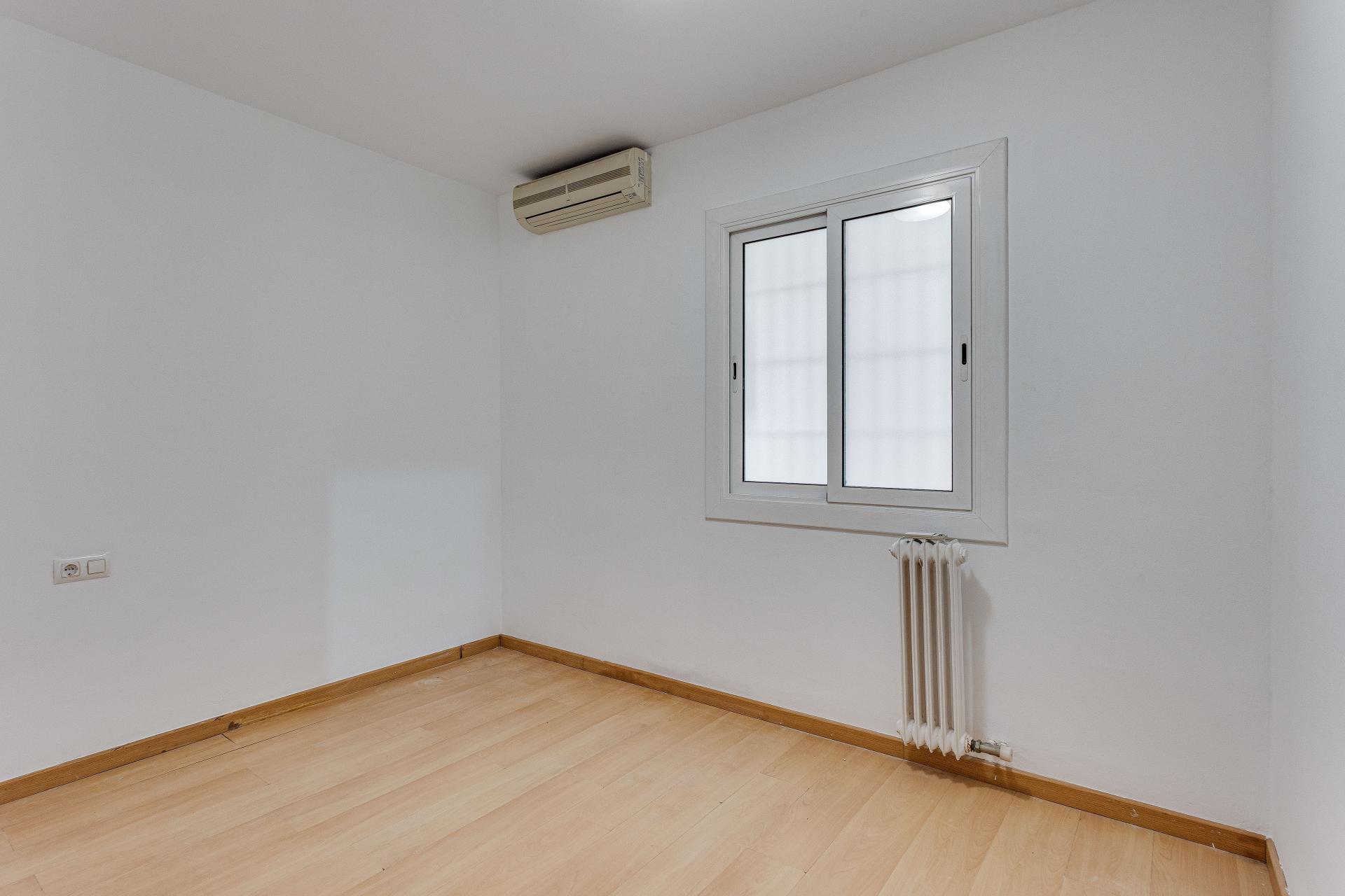 Piso – Barcelona 86.00 m2 photo21