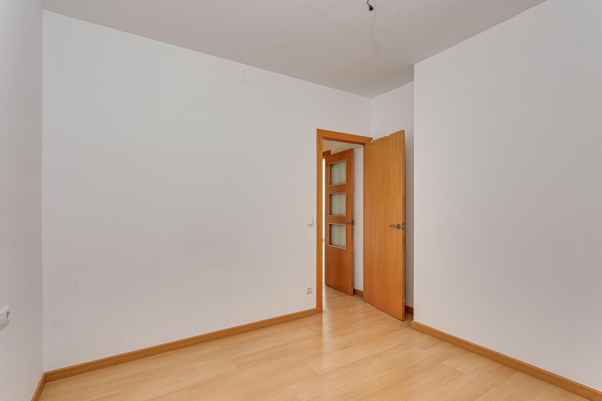 Piso – Barcelona 86.00 m2 photo27