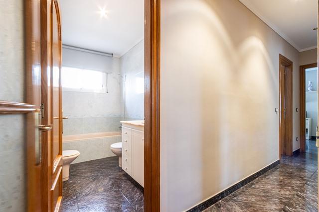 Xalet – Sabadell 275.00 m2 photo57
