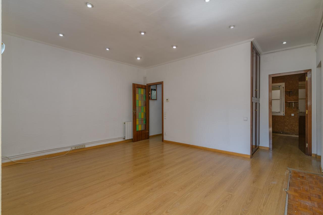 Piso – Barcelona 65.00 m2 photo19
