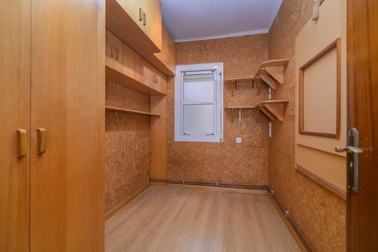 Piso – Barcelona 65.00 m2 photo20
