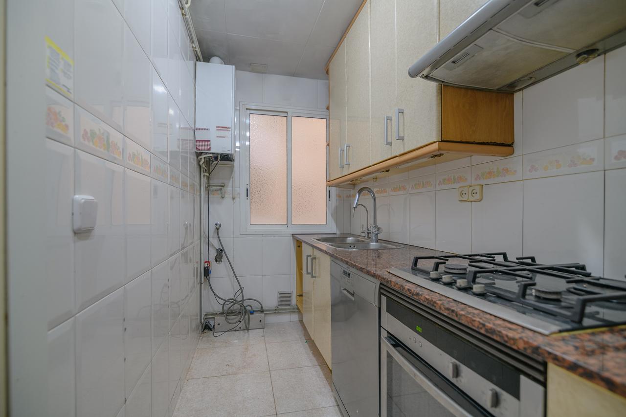 Piso – Barcelona 65.00 m2 photo16